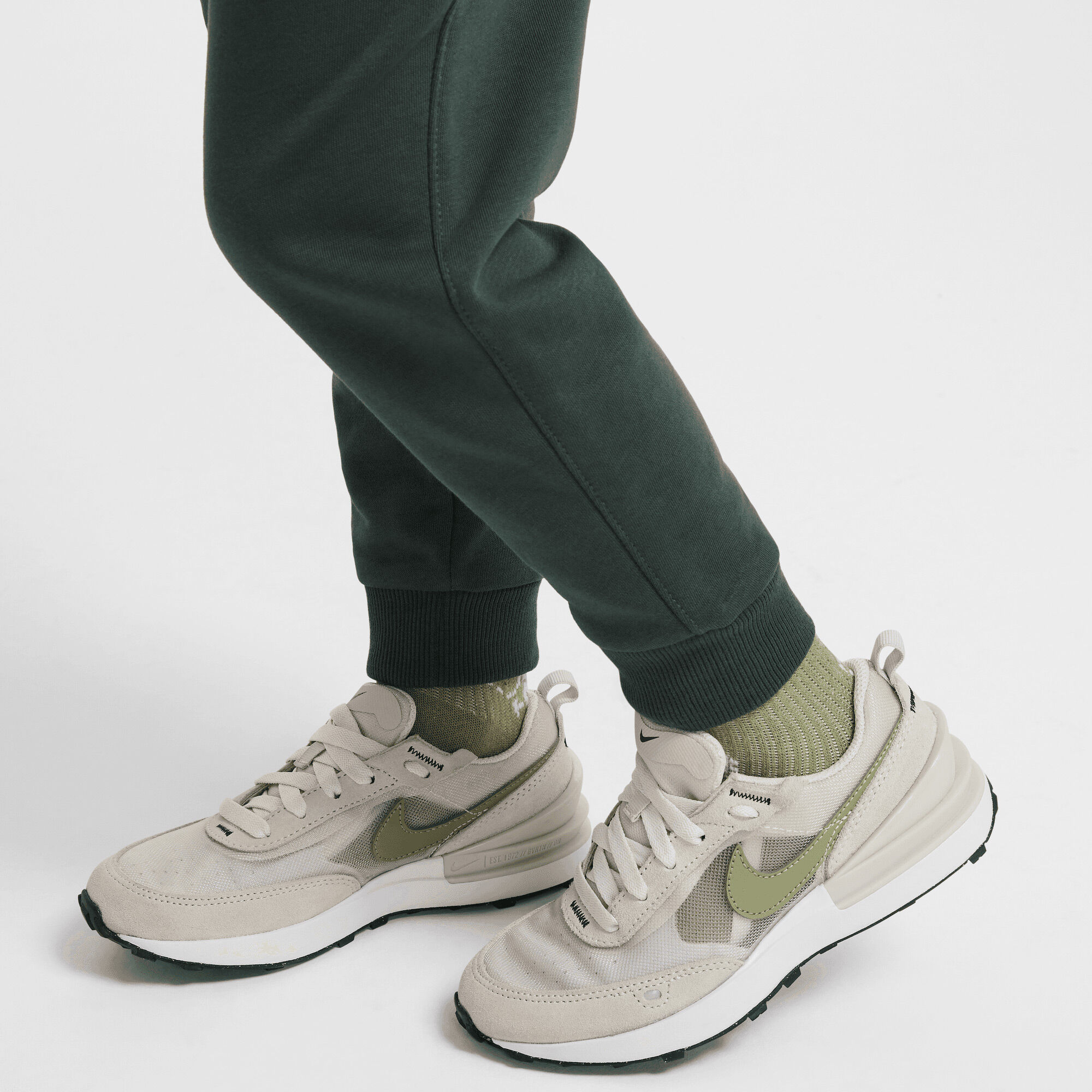 Nike Sportswear "Express Yourself" image number 4