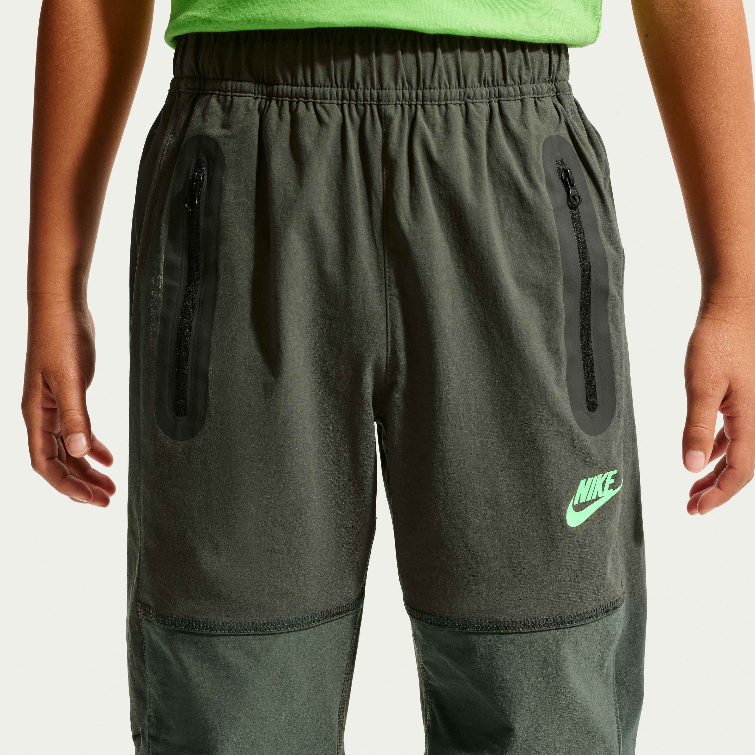 Nike Tech image number 1