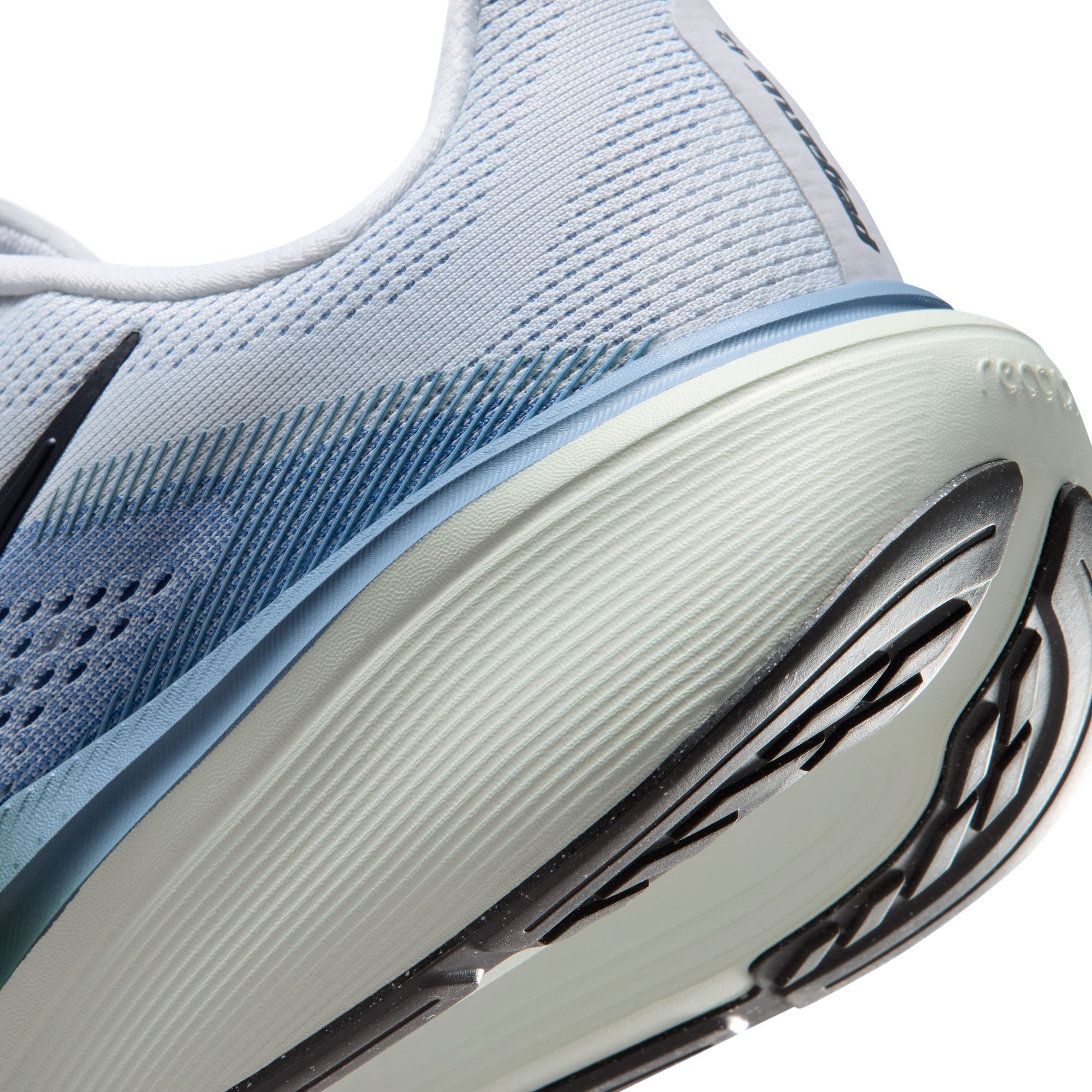 Nike Pegasus 42 image number 10