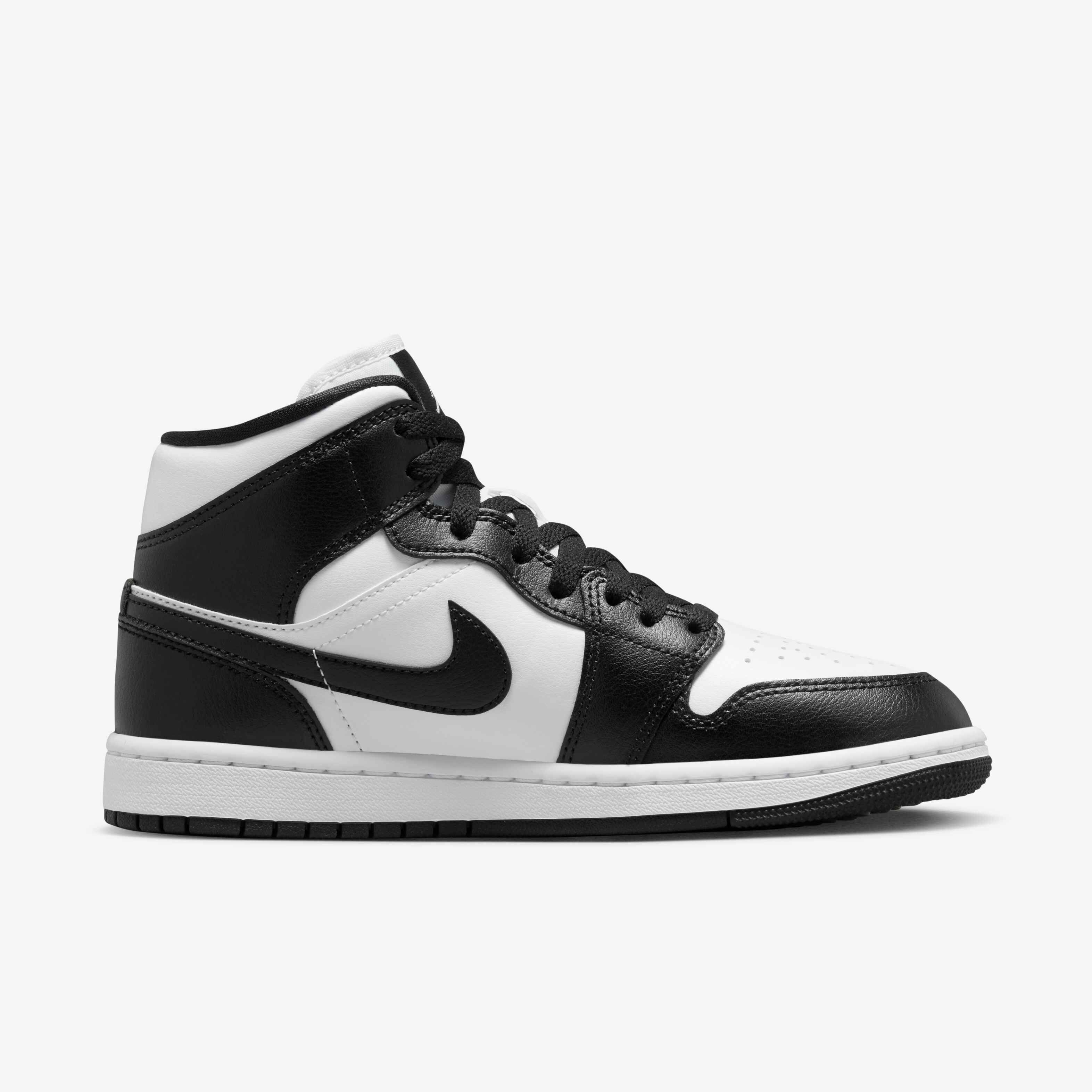 Air Jordan 1 Mid image number 2