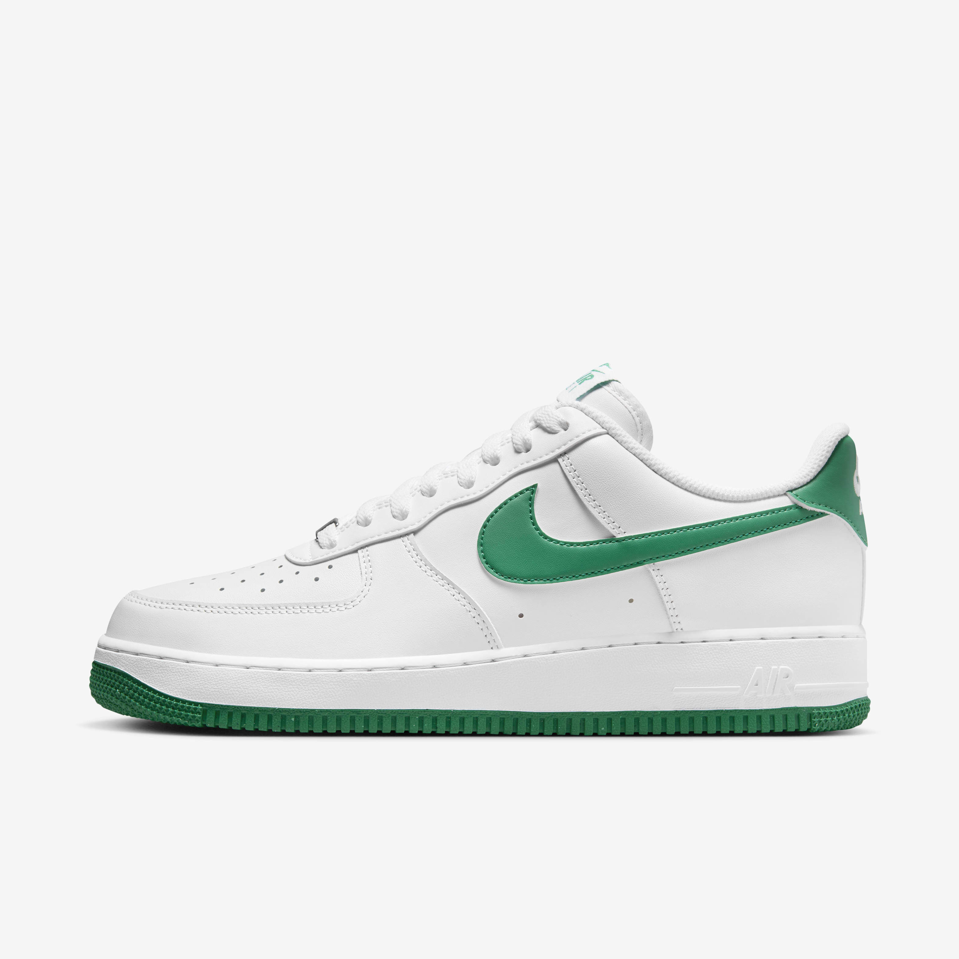 Buy Nike Air Force 1 07 Men s Shoes Nike Kuwait Official