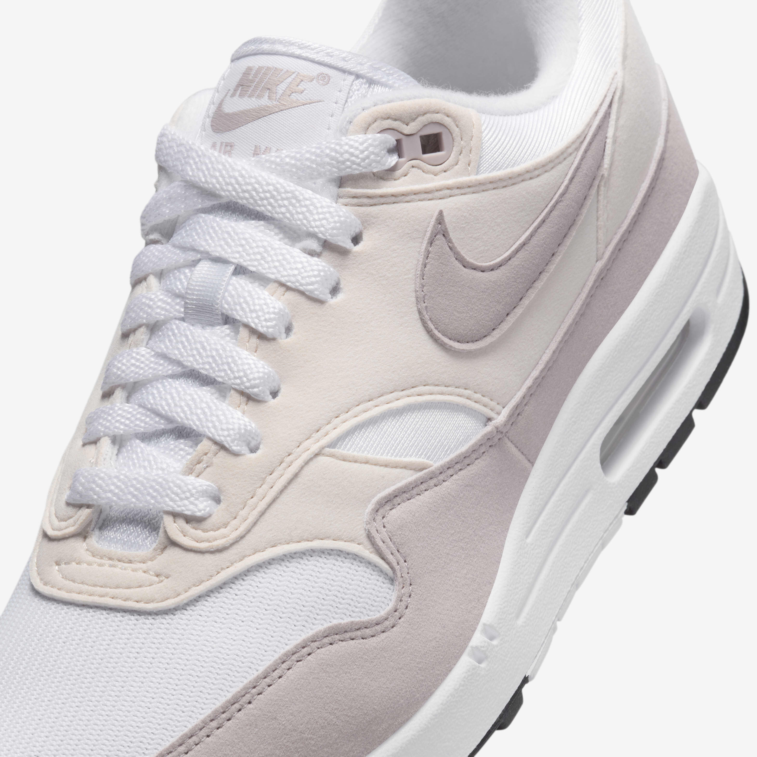 Buy Nike Air Max 1 Women s shoes White Phantom White Platinum Violet Nike Kuwait Official
