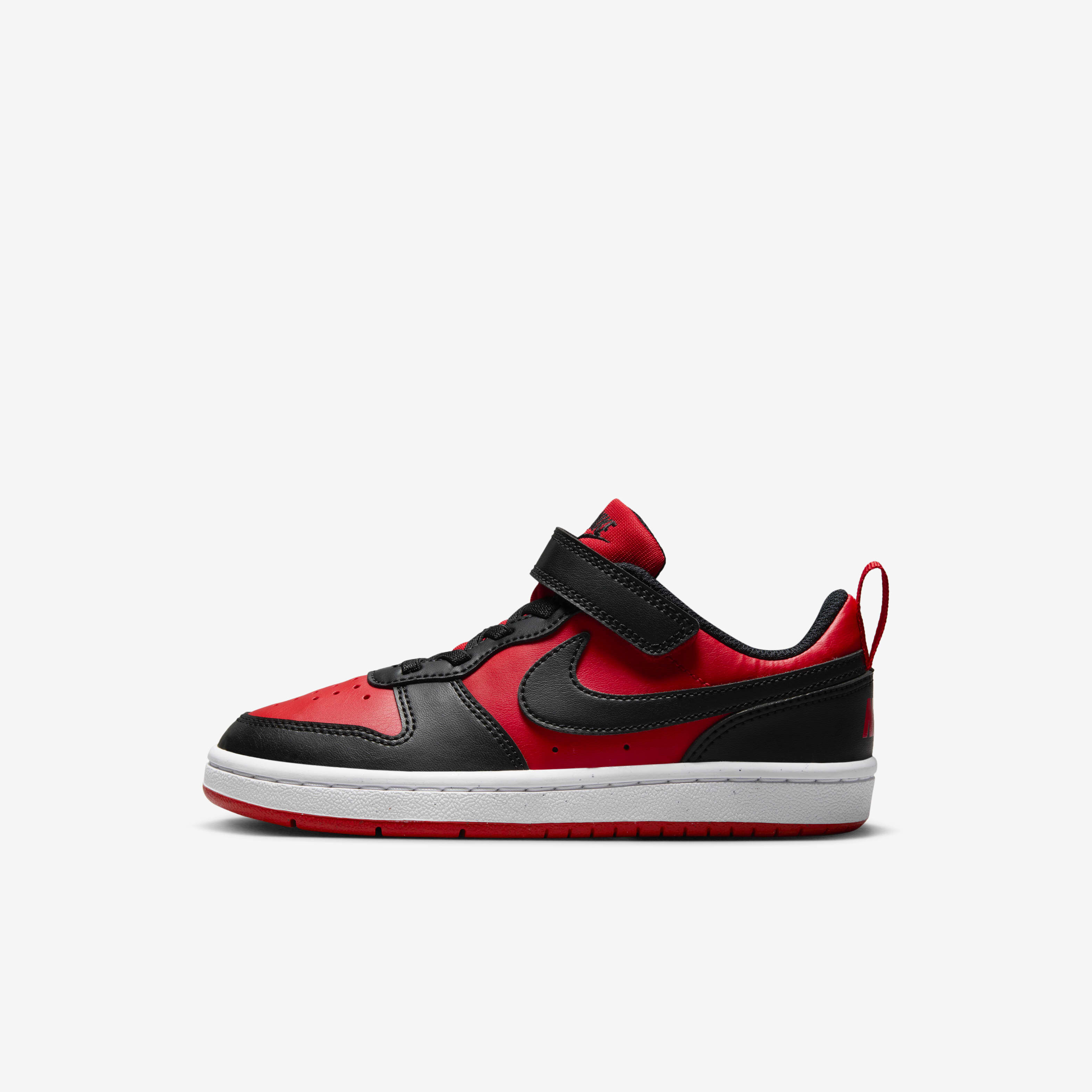 Nike court borough low 35 sales