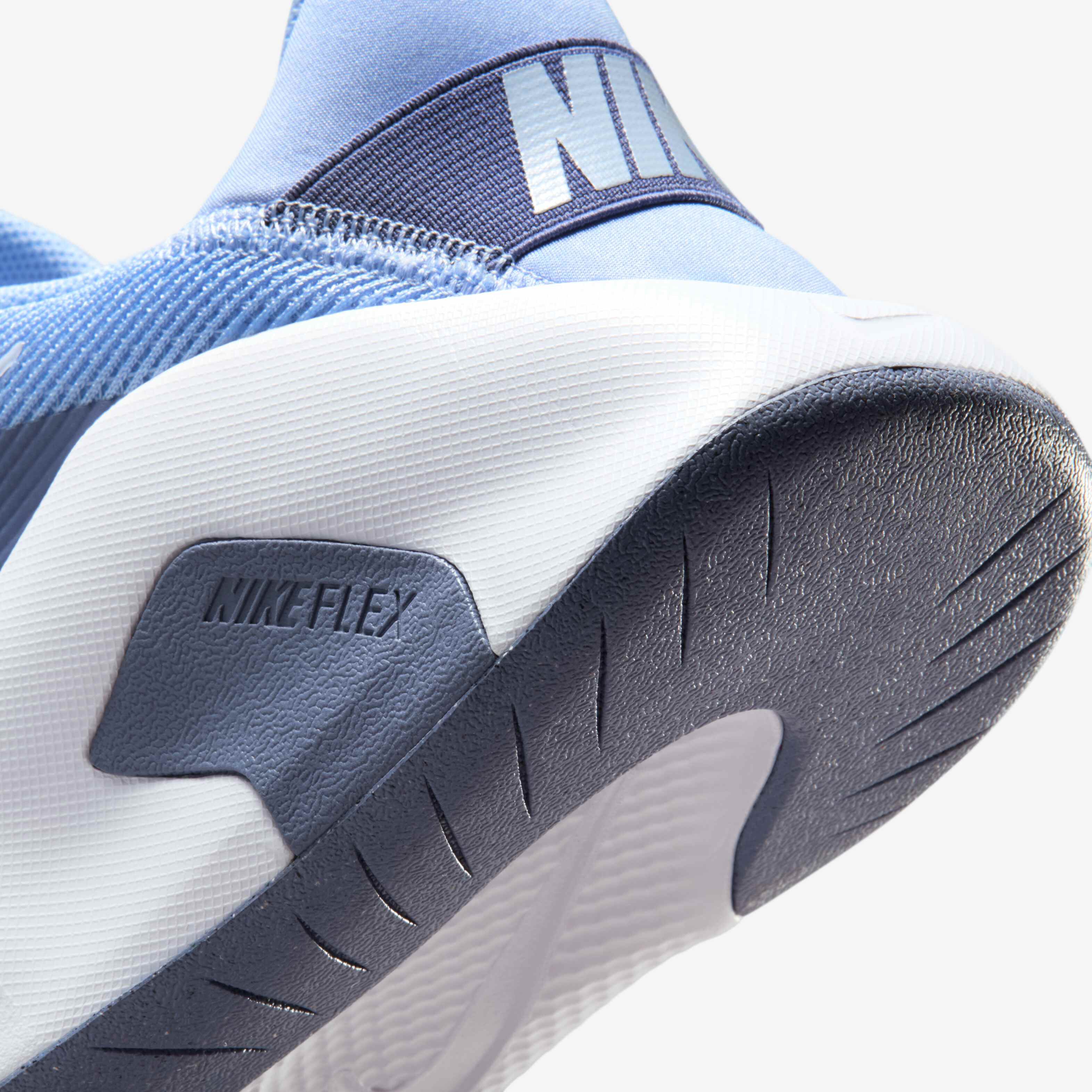 نايكي فليكس ترين image number 7
