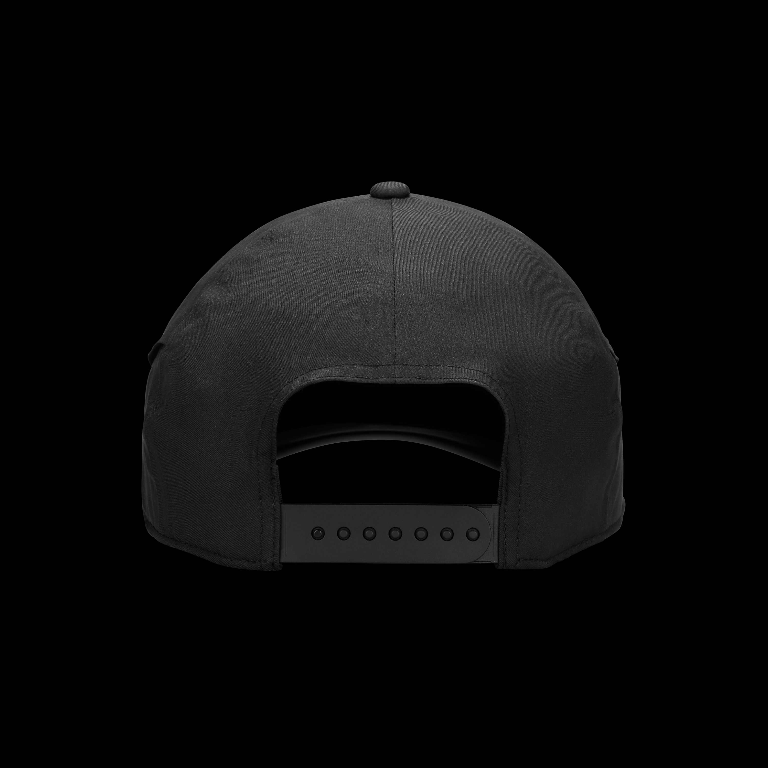 نايكي كلوب image number 5