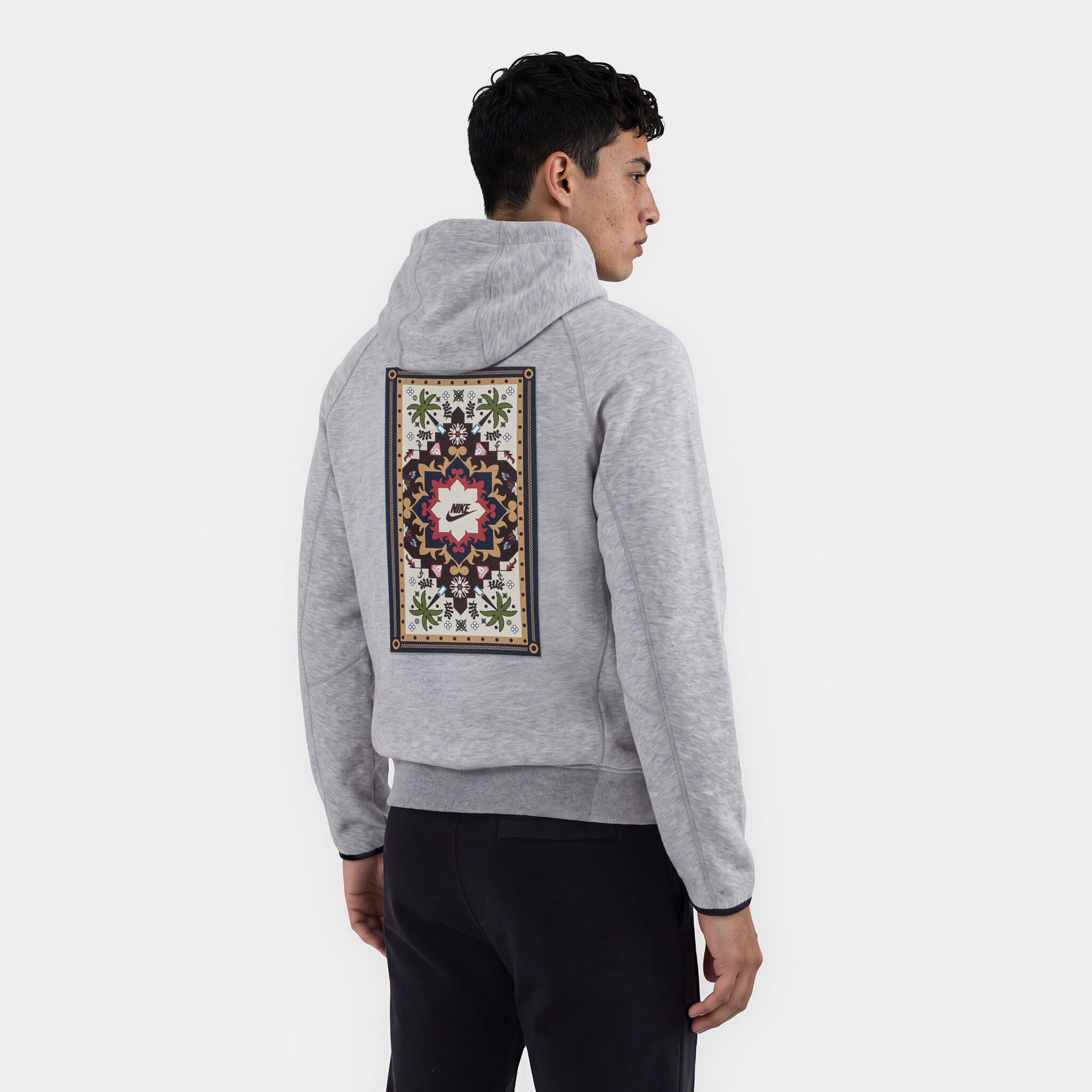 Nike Sportswear Tech Fleece - Carpet image number 2