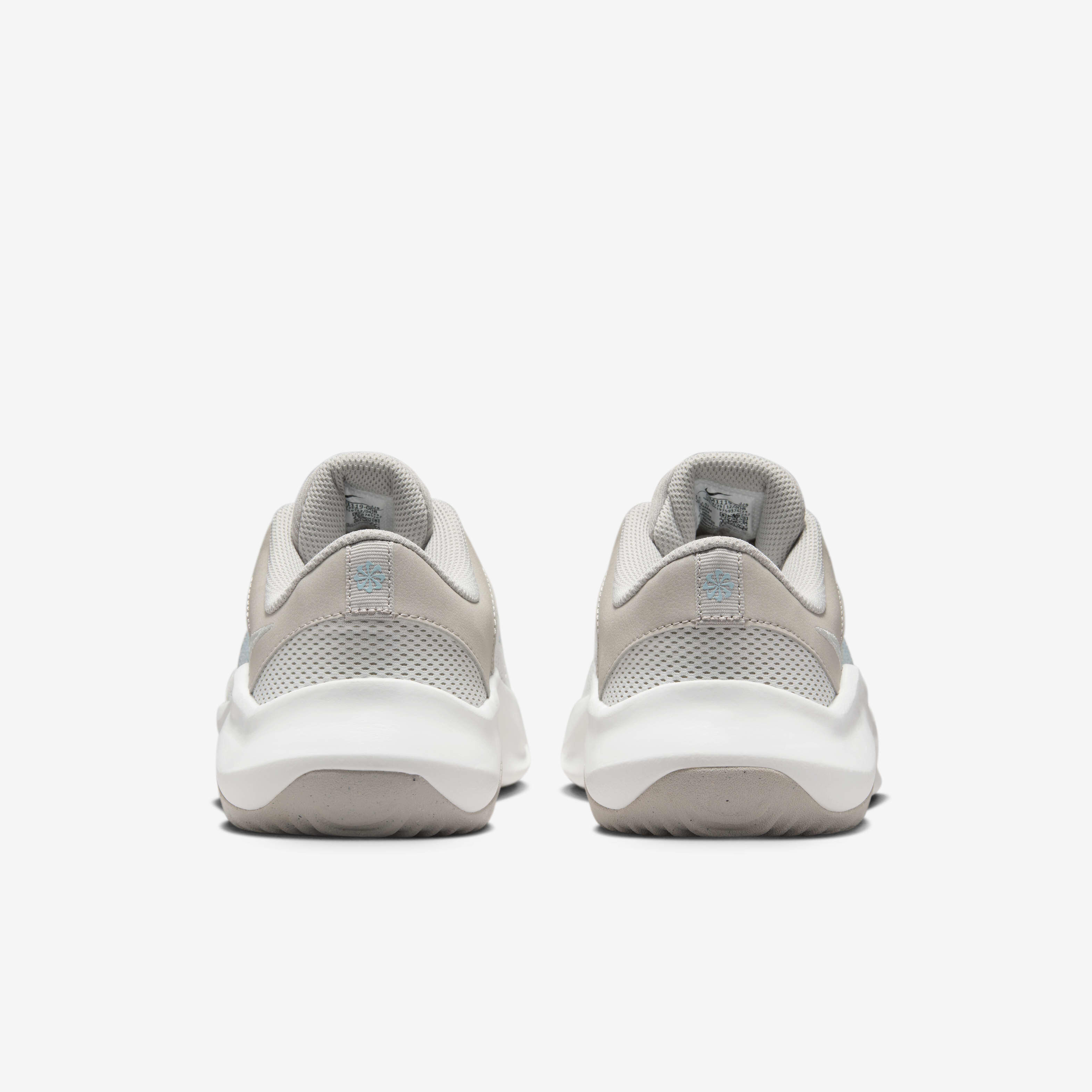 Nike Legend Essential 3 Next Nature image number 5