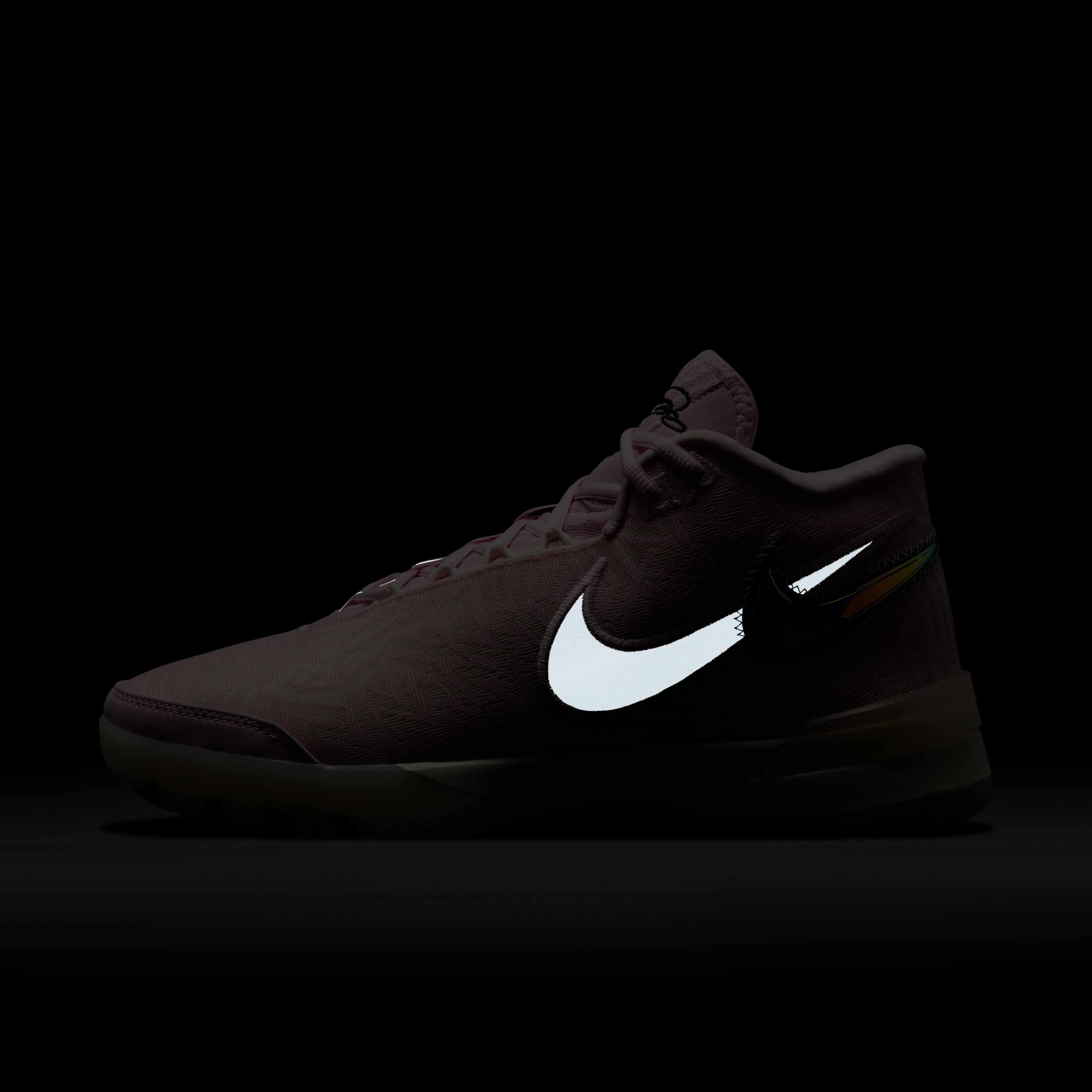 ليبرون نكست جينيسوس image number 9