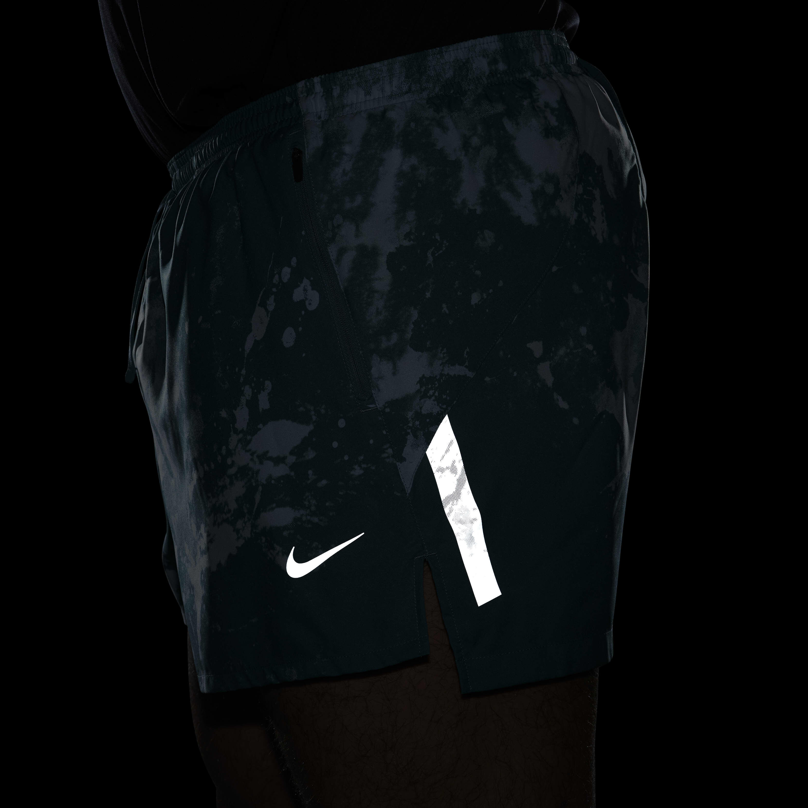 نايكي دراي-فت رن ديفيجن سترايد image number 20