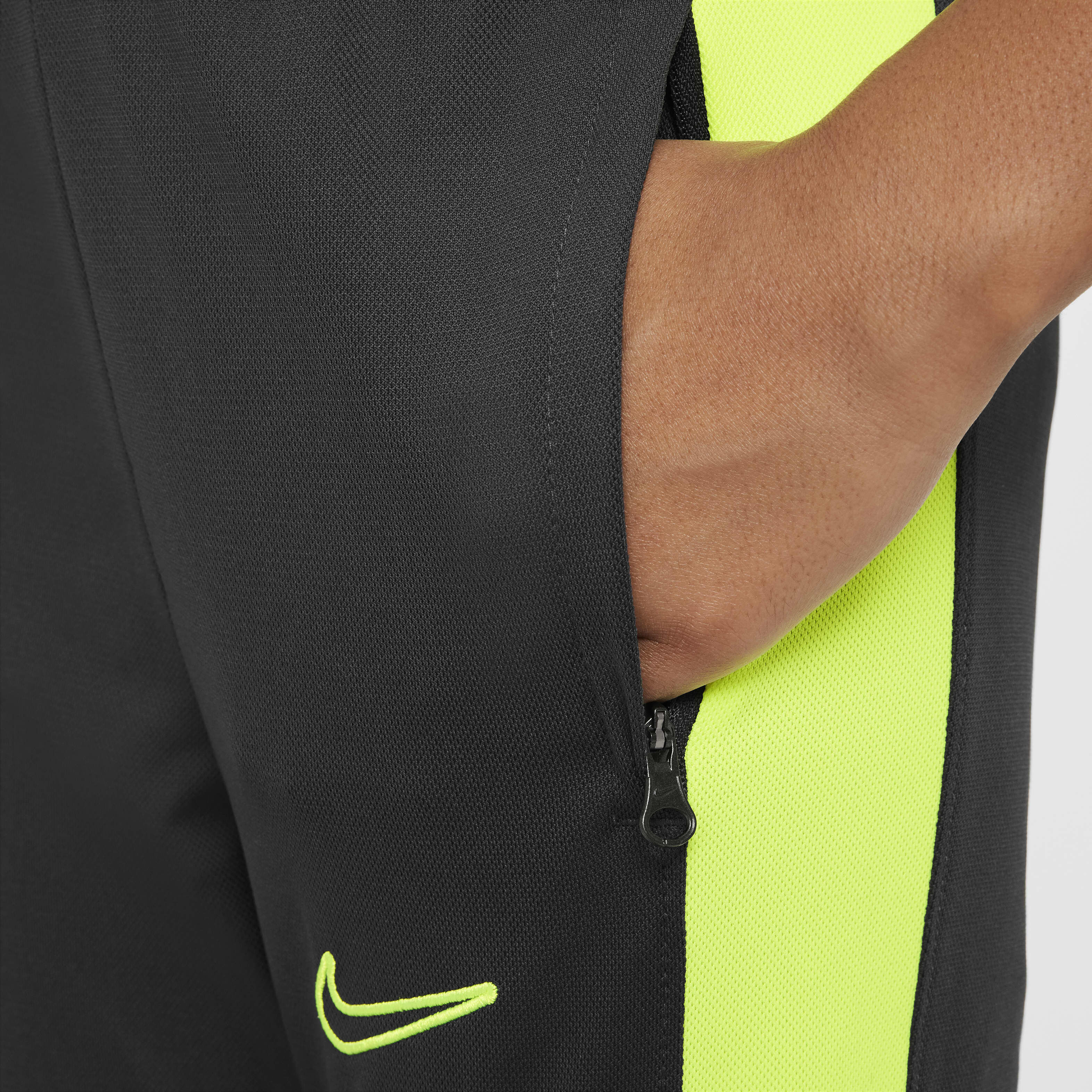 Nike volt tracksuit online
