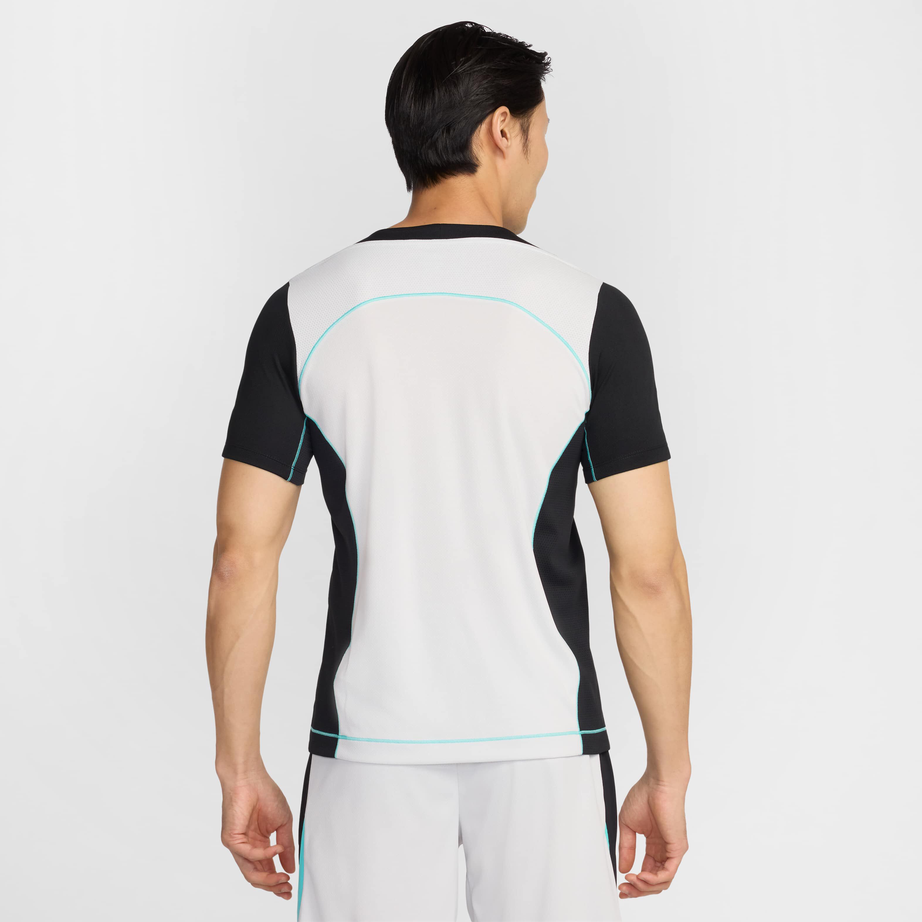 نايكي سترايك بلس image number 1