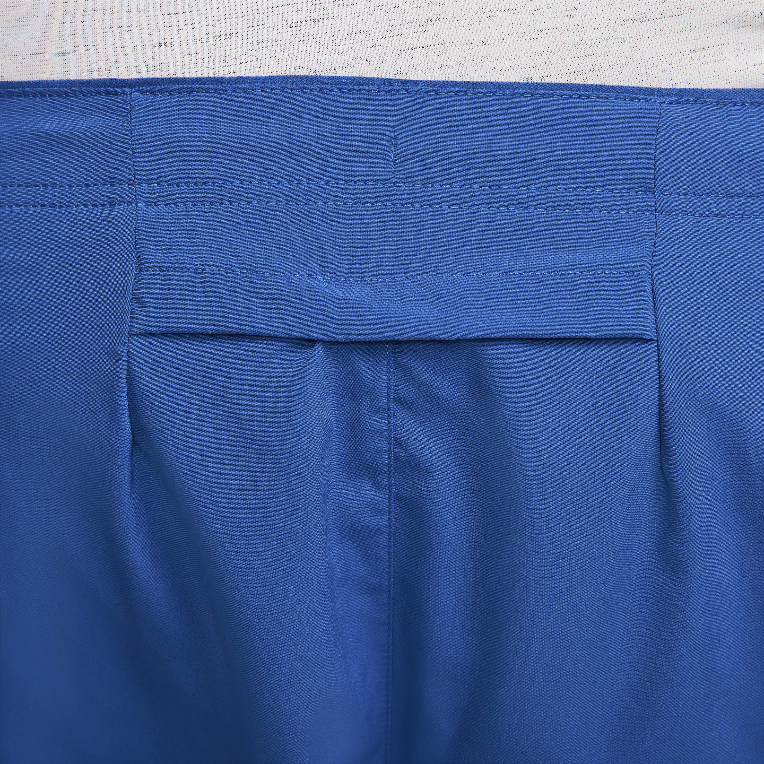 نايكي تشالنجر image number 15