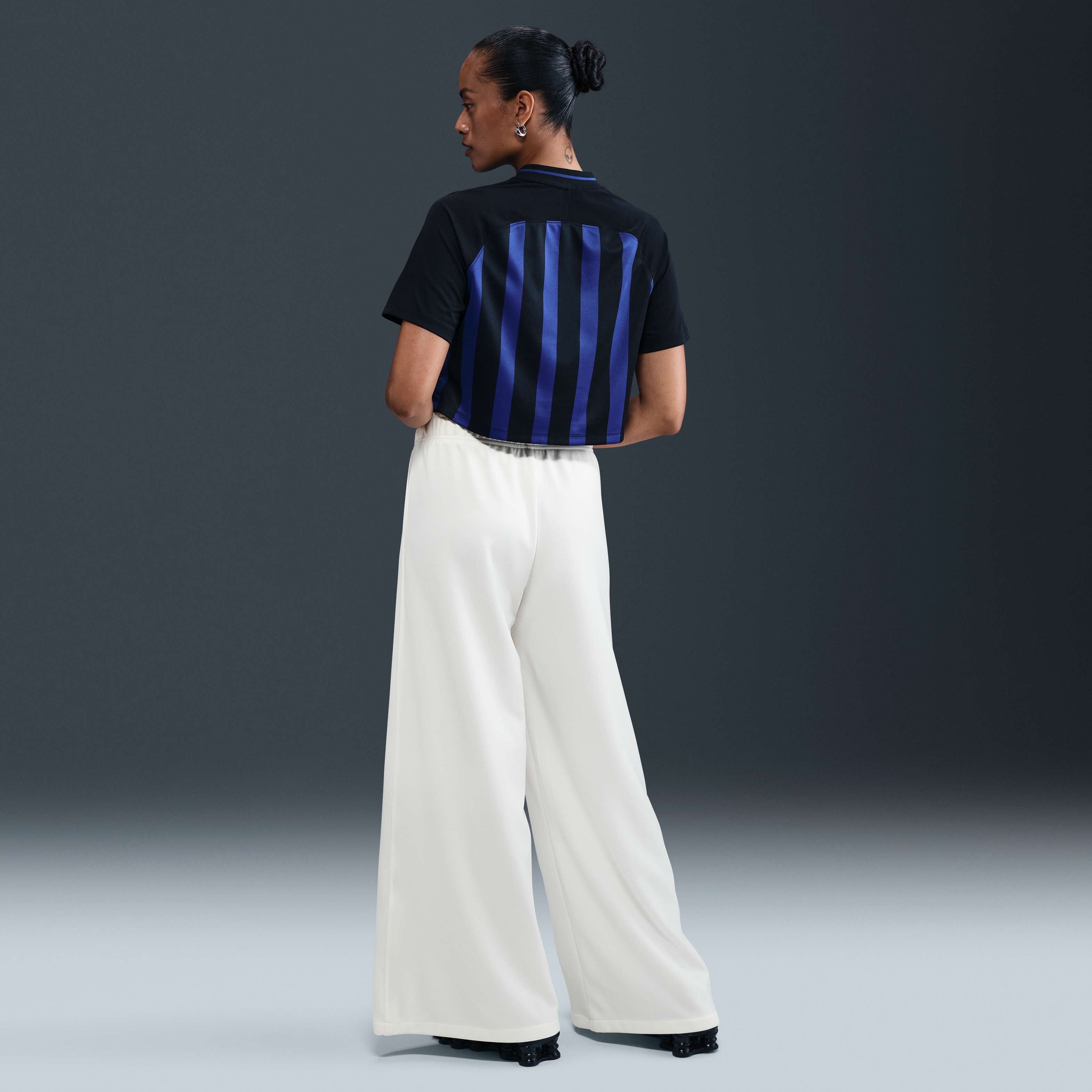 Nike Sportswear image number 3