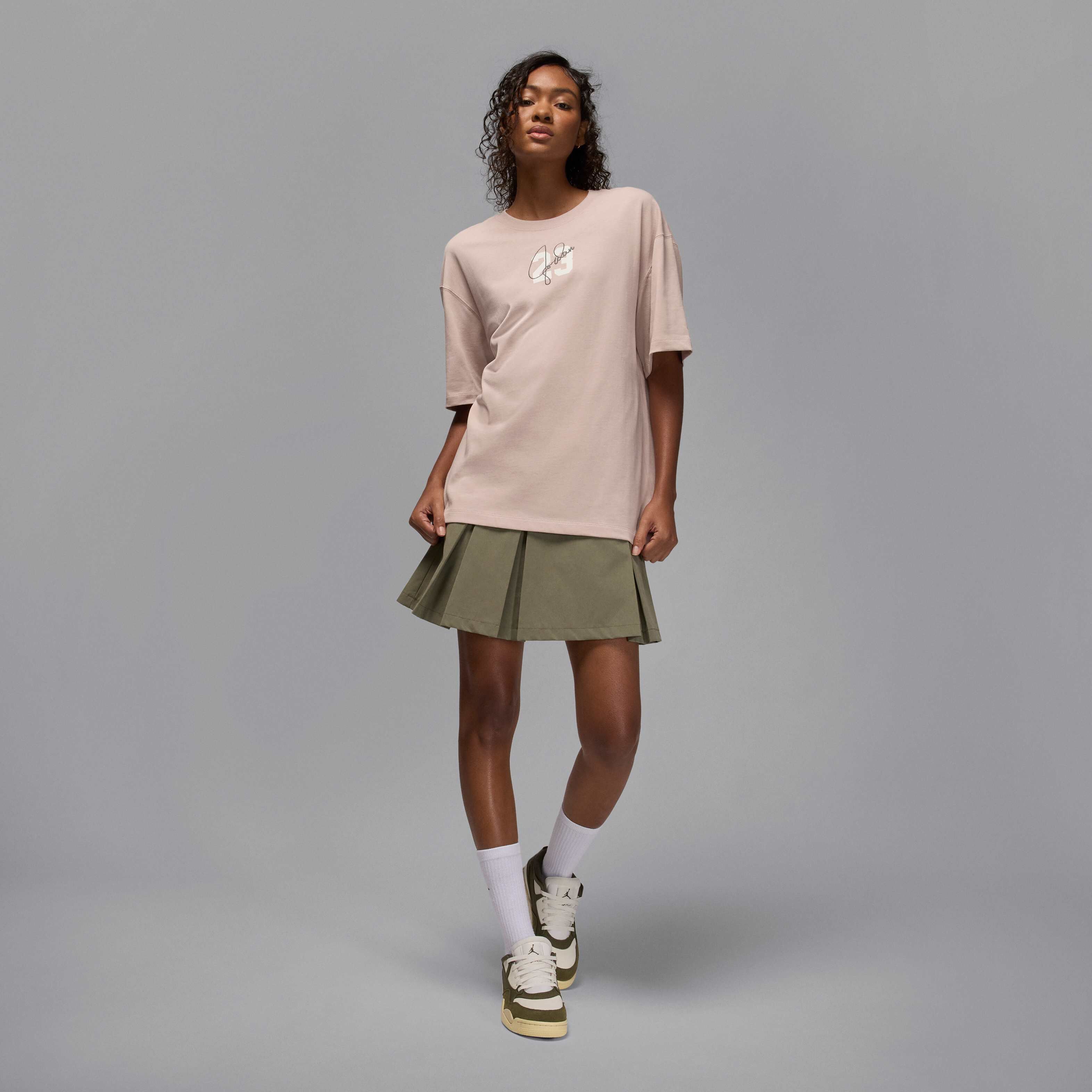 Jordan Essentials image number 5