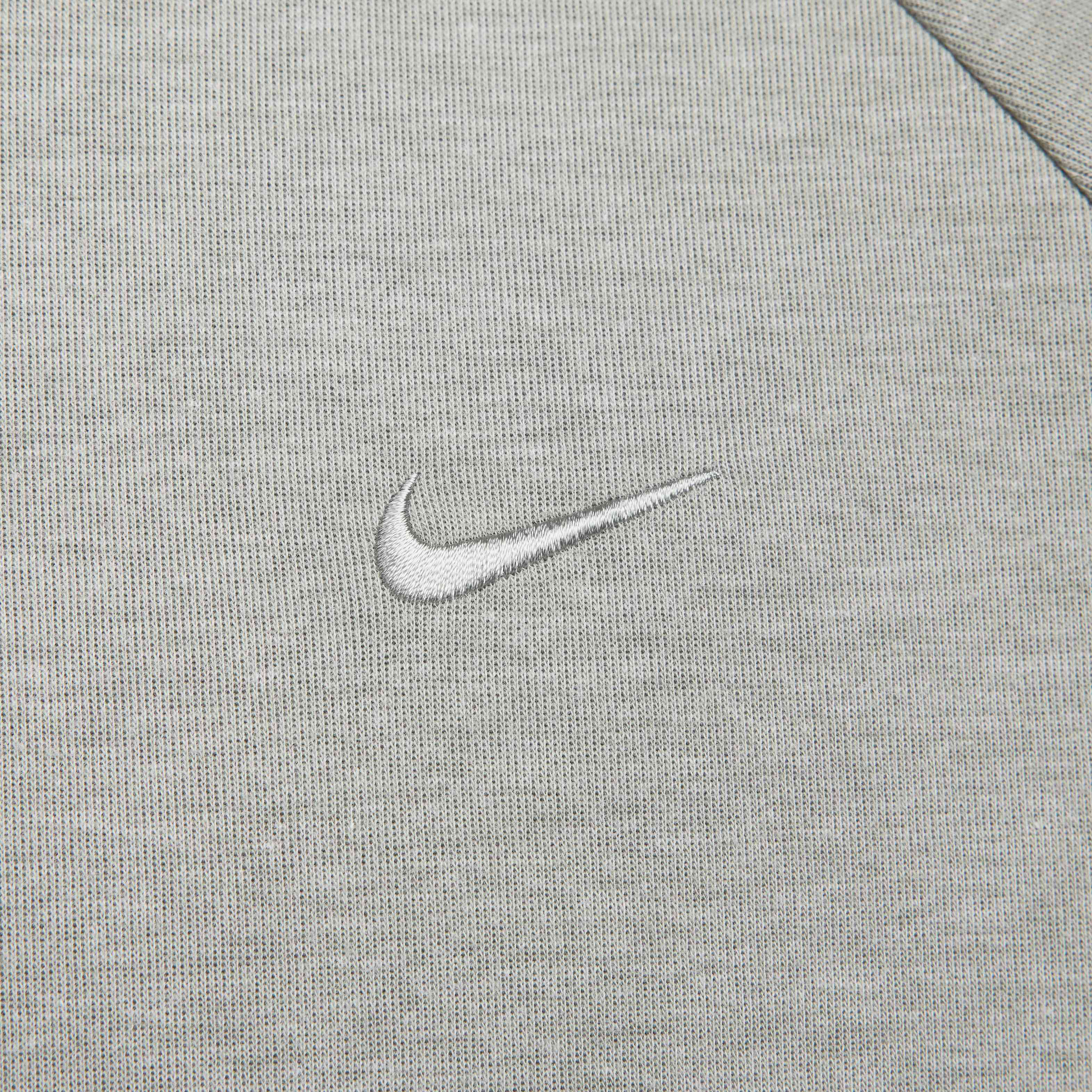 Nike Primary Fleece image number 3