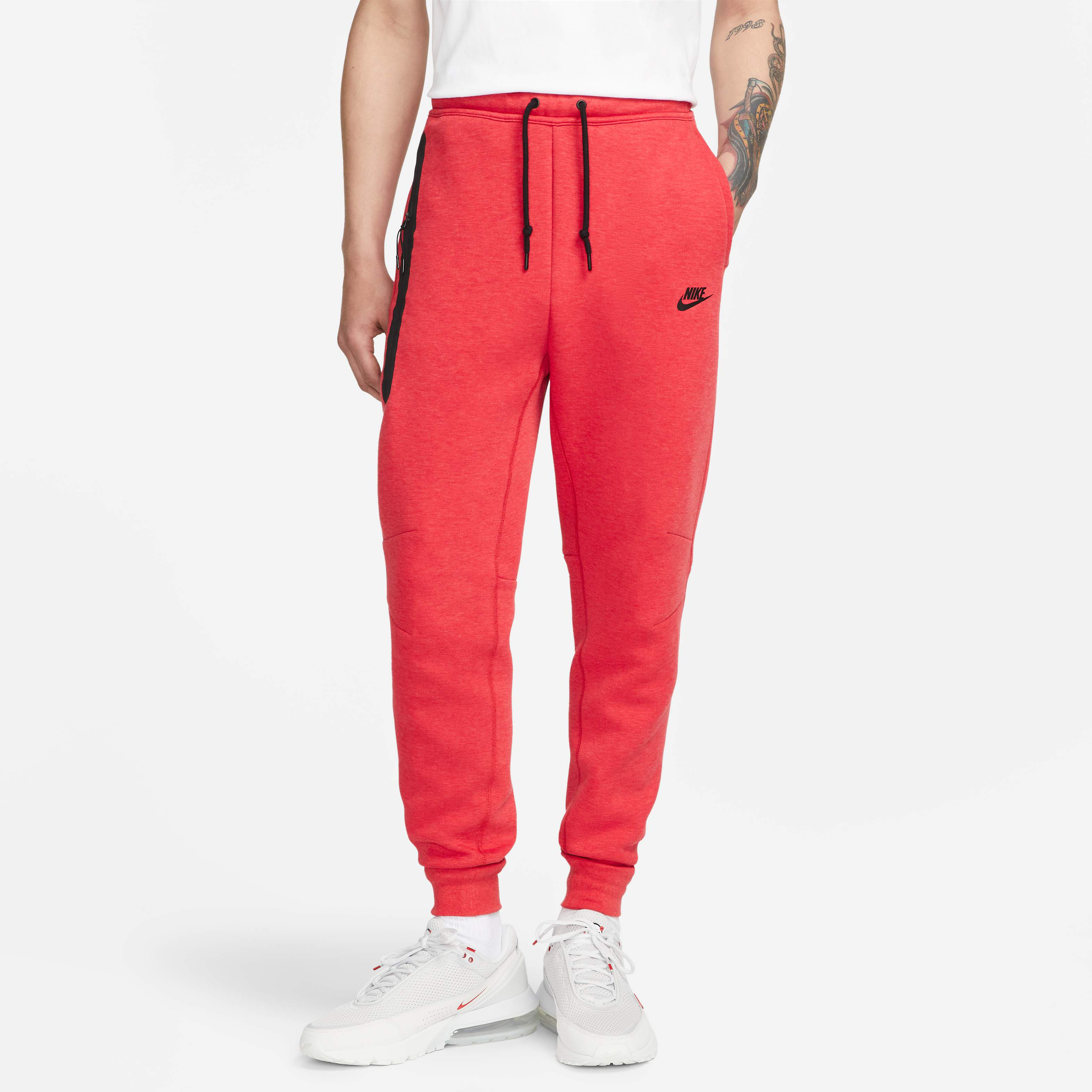 mens red and black nike jogging suit