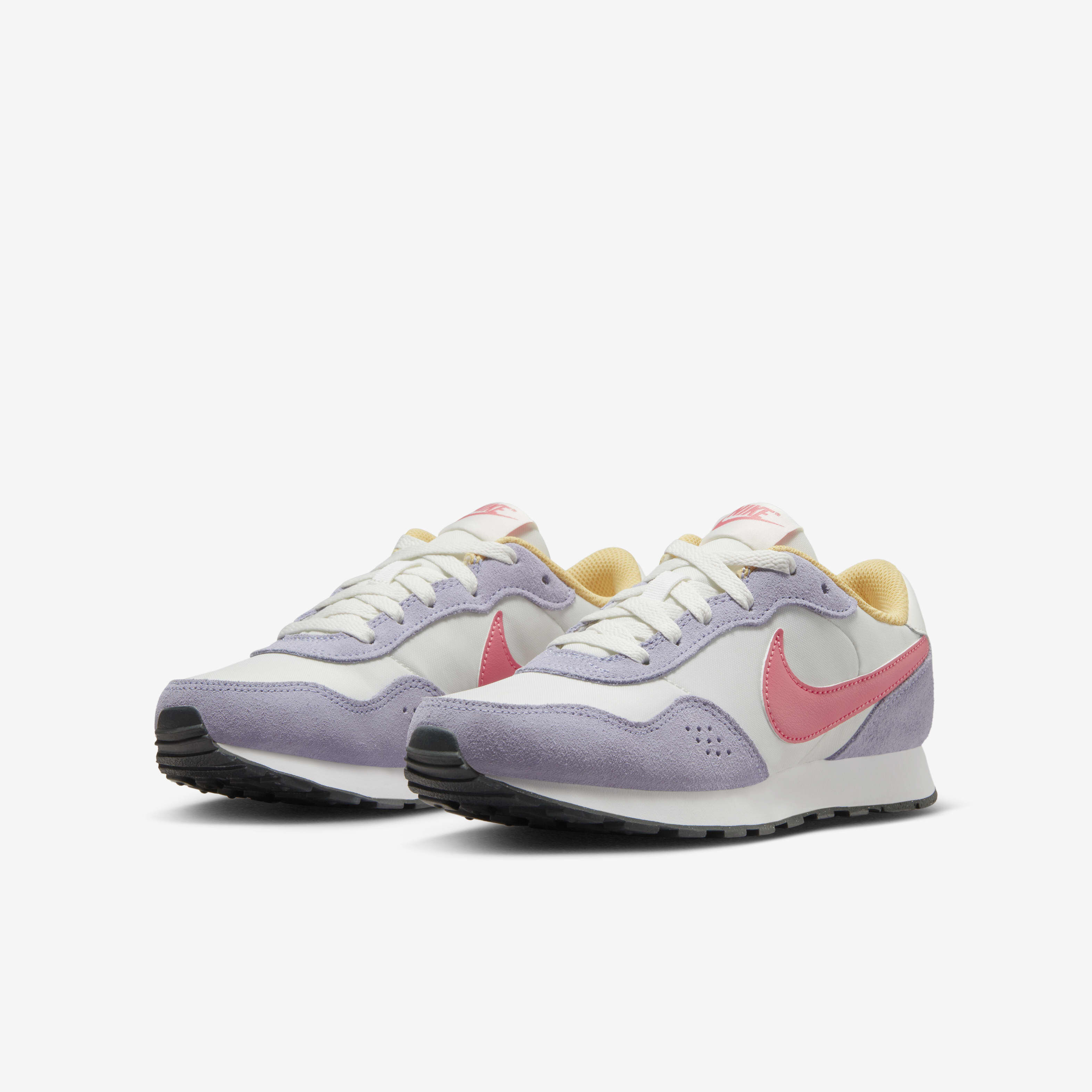 Nike MD Valiant image number 4