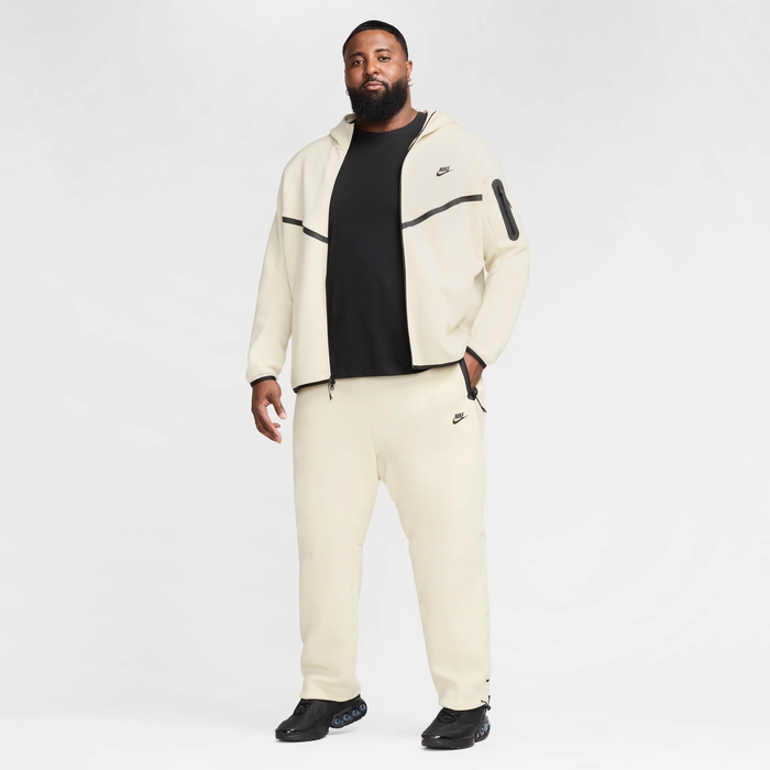 Nike Tech image number 16 Nike Tech image number 16