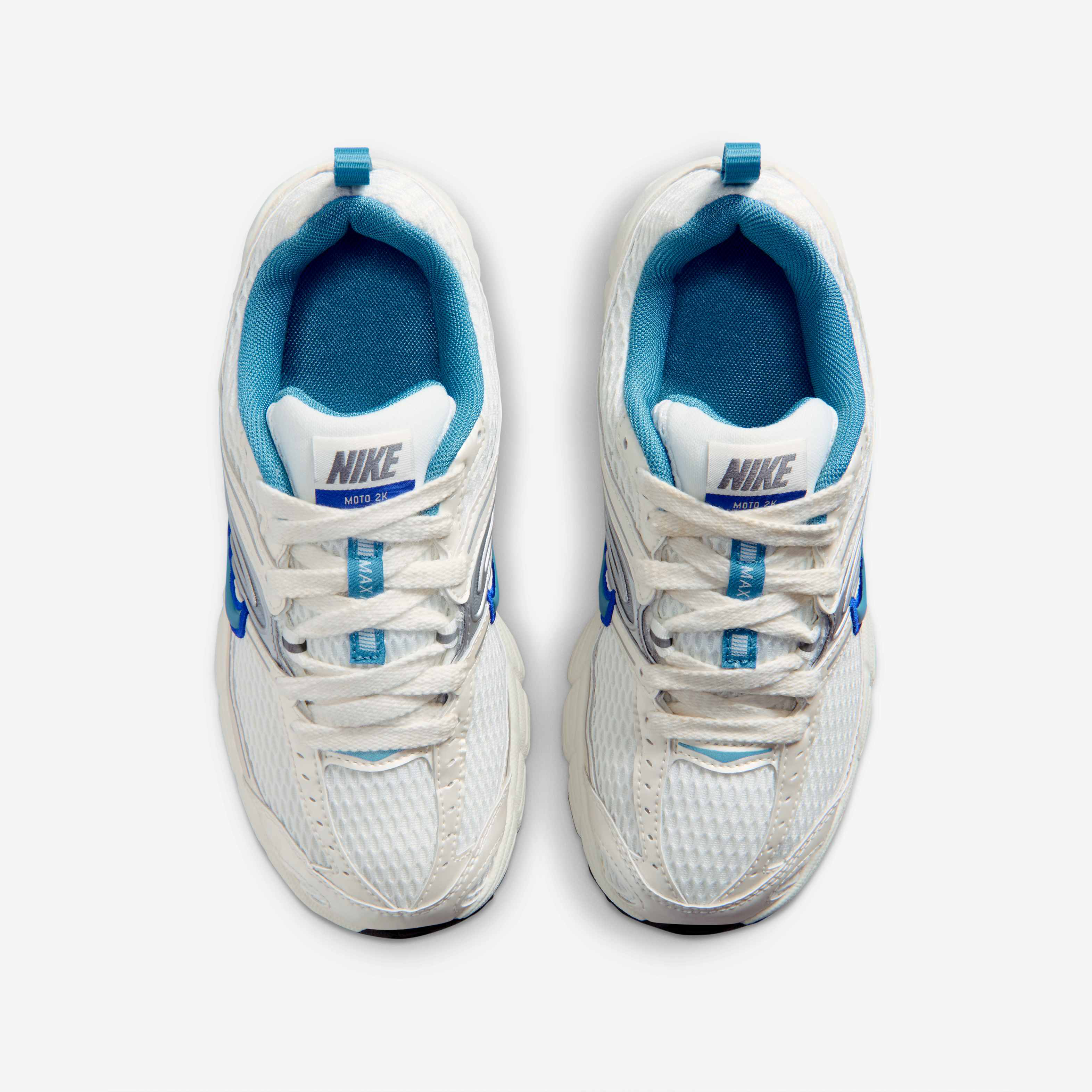 Nike Air Max Moto 2K image number 3