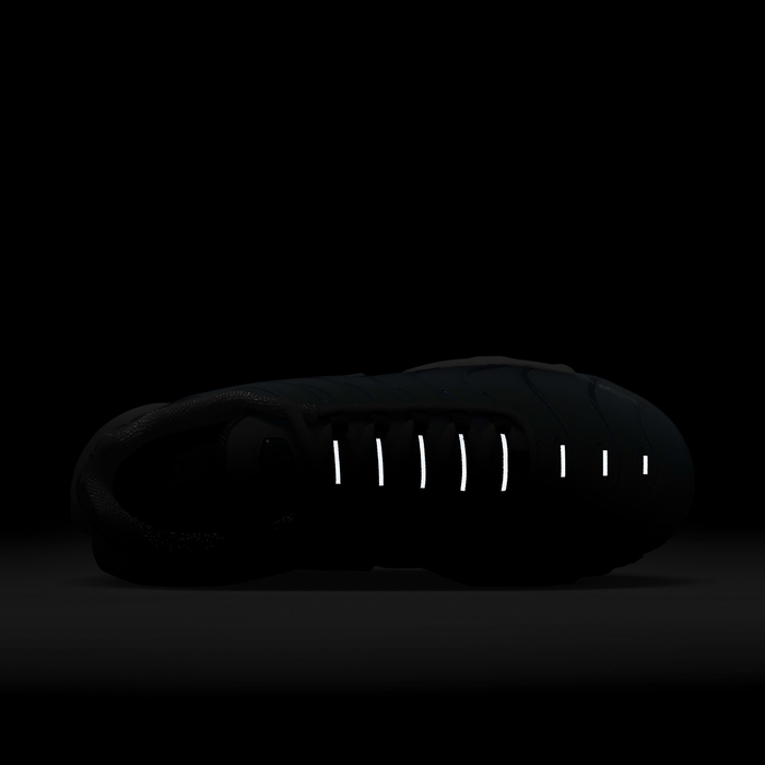 اير ماكس بلاس image number 8 اير ماكس بلاس image number 8