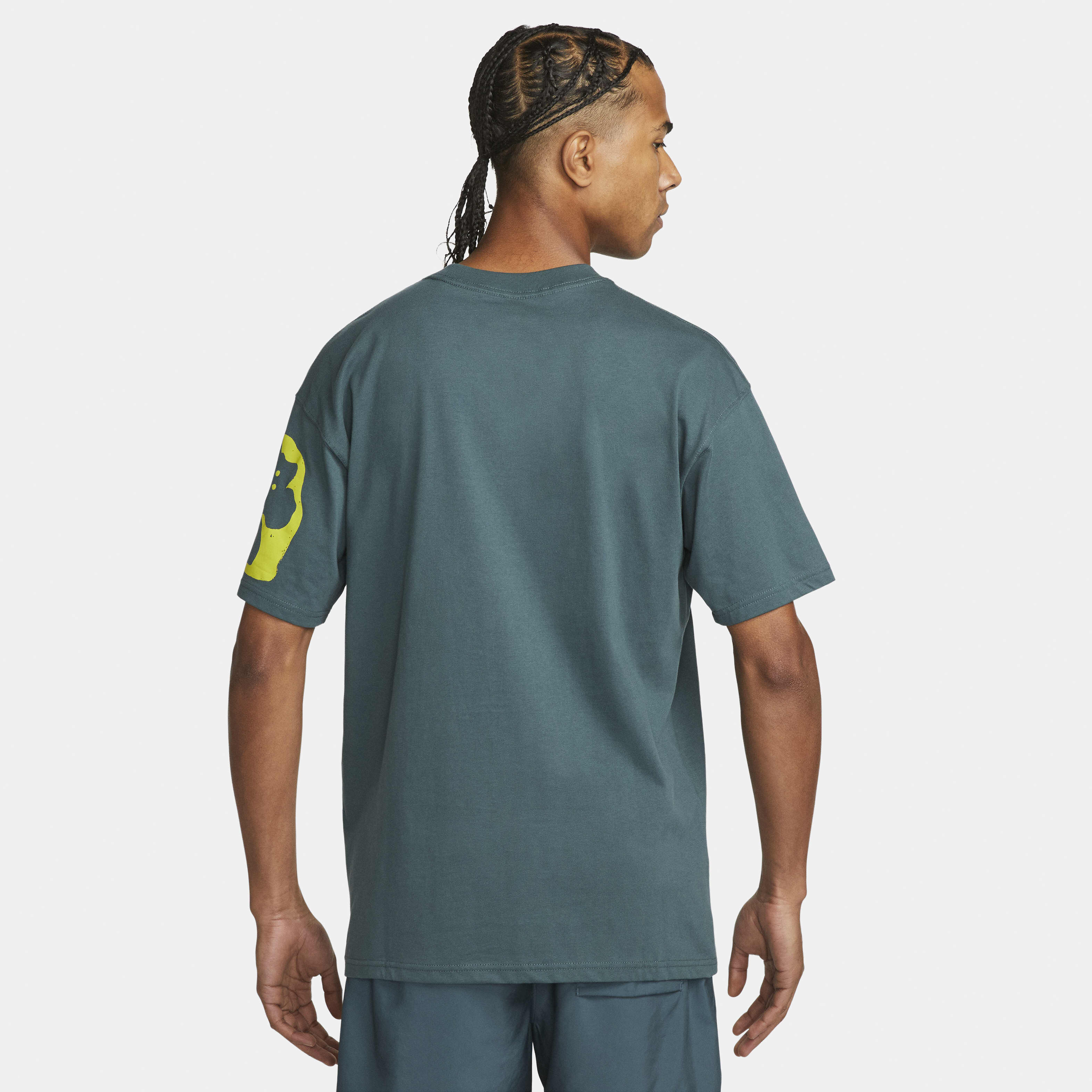 نايومي اوساكا image number 1