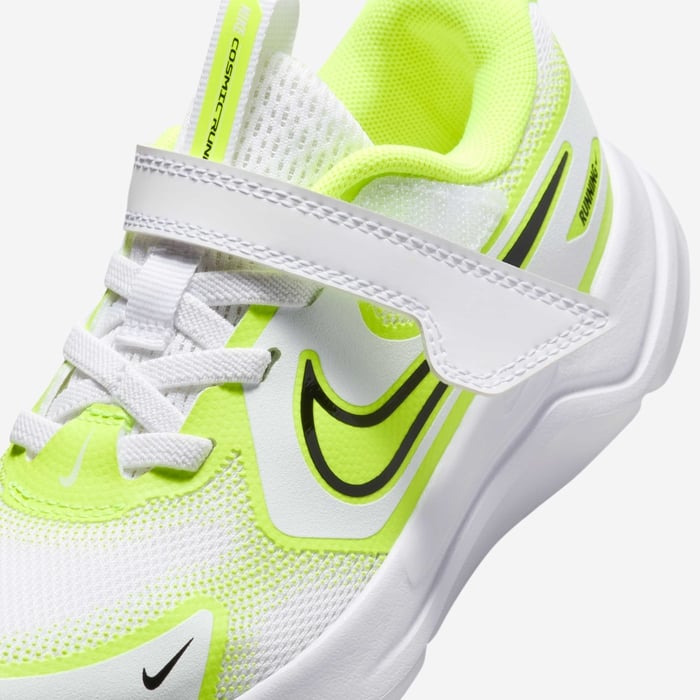 Nike Cosmic Runner image number 6 Nike Cosmic Runner image number 6