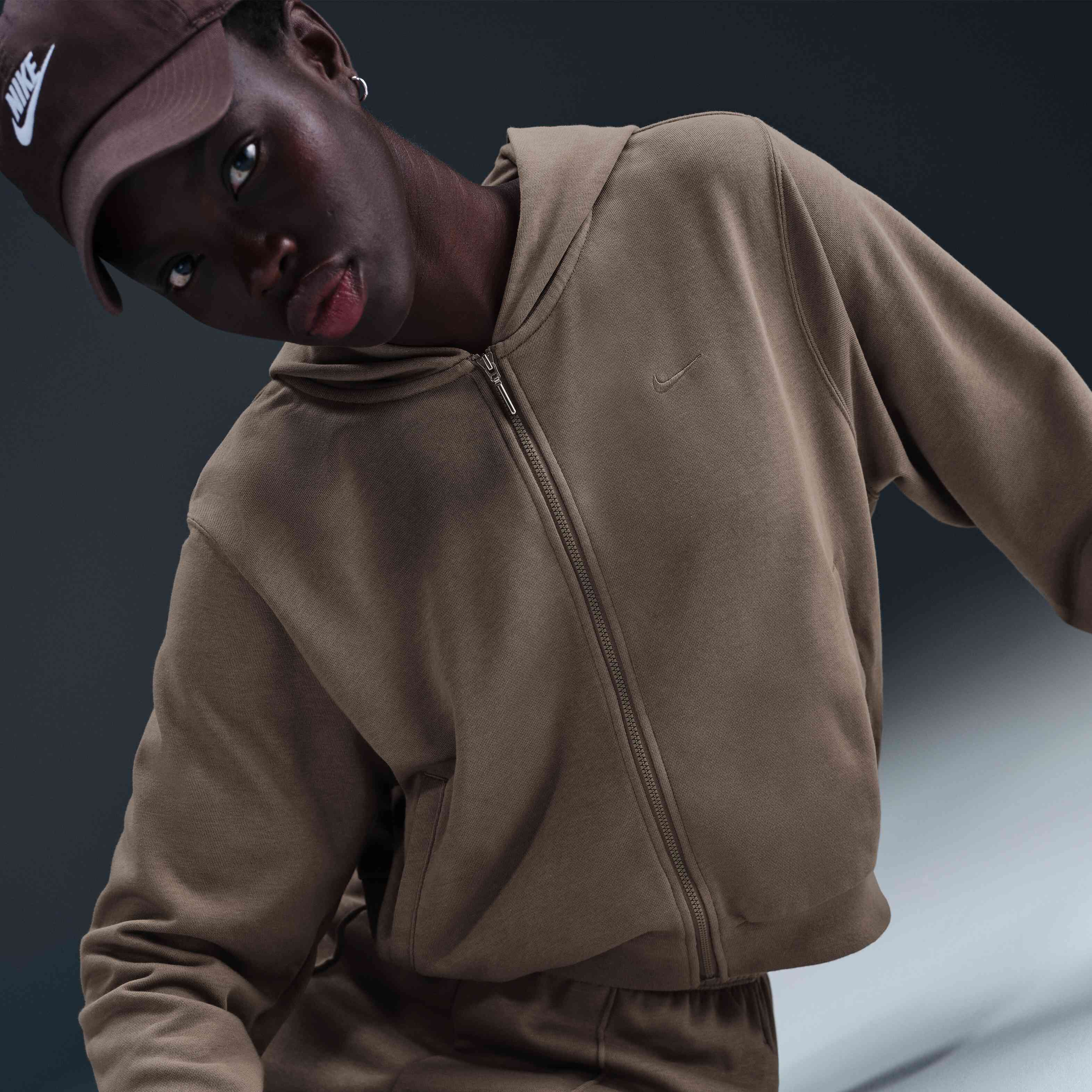 Nike Sportswear Chill Terry image number 2