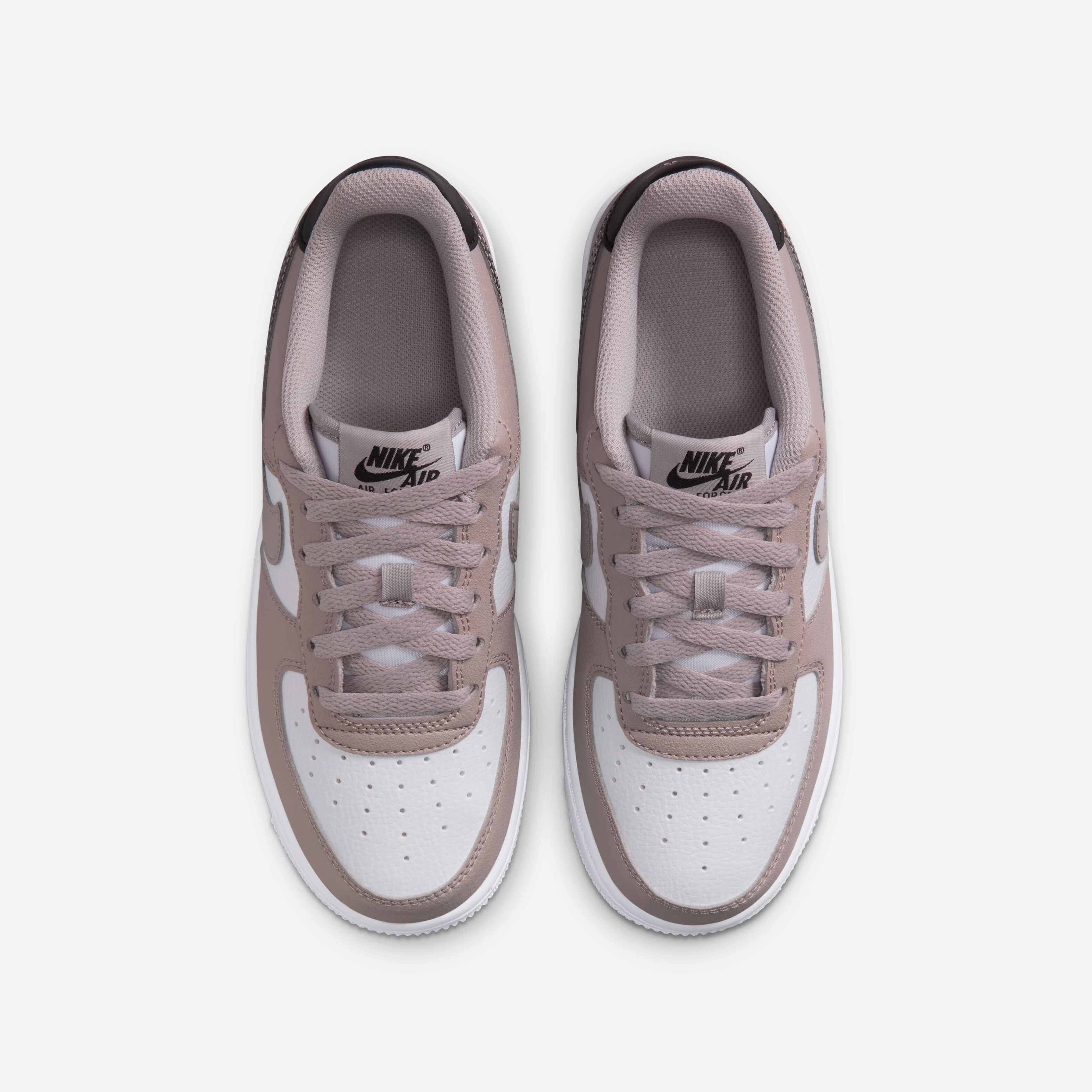 Nike Air Force 1 image number 2