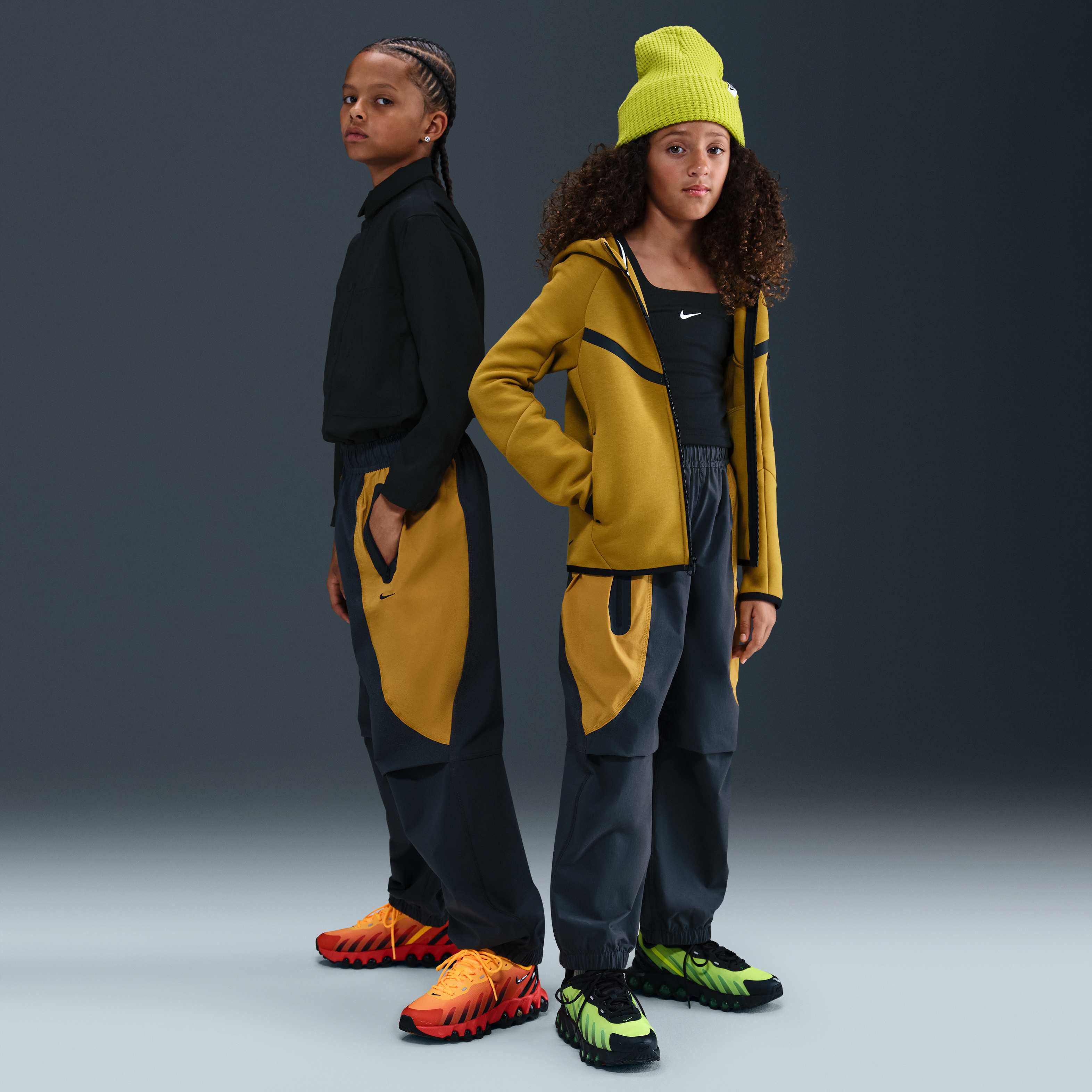 نايكي تك image number 0