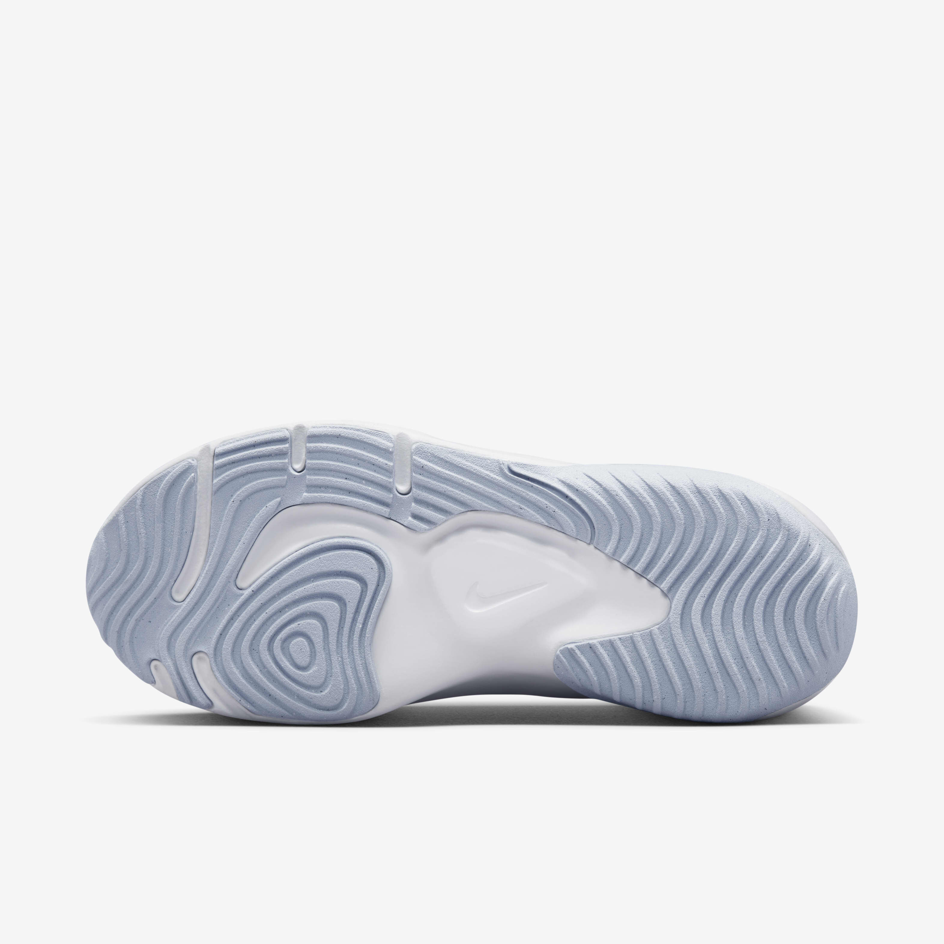 Nike Legend Essential 3 Next Nature image number 1