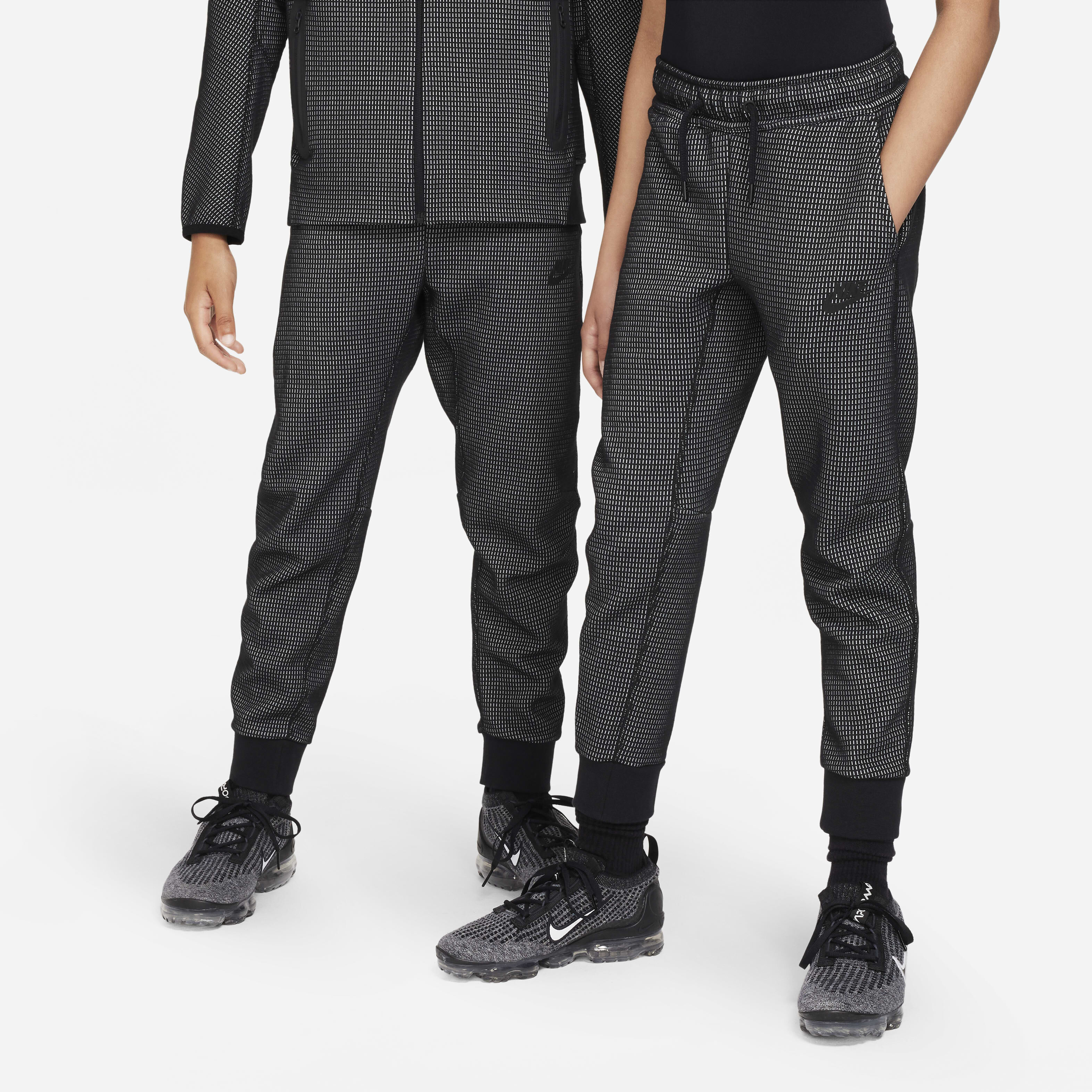 Nike Sportswear Tech Fleece image number 0