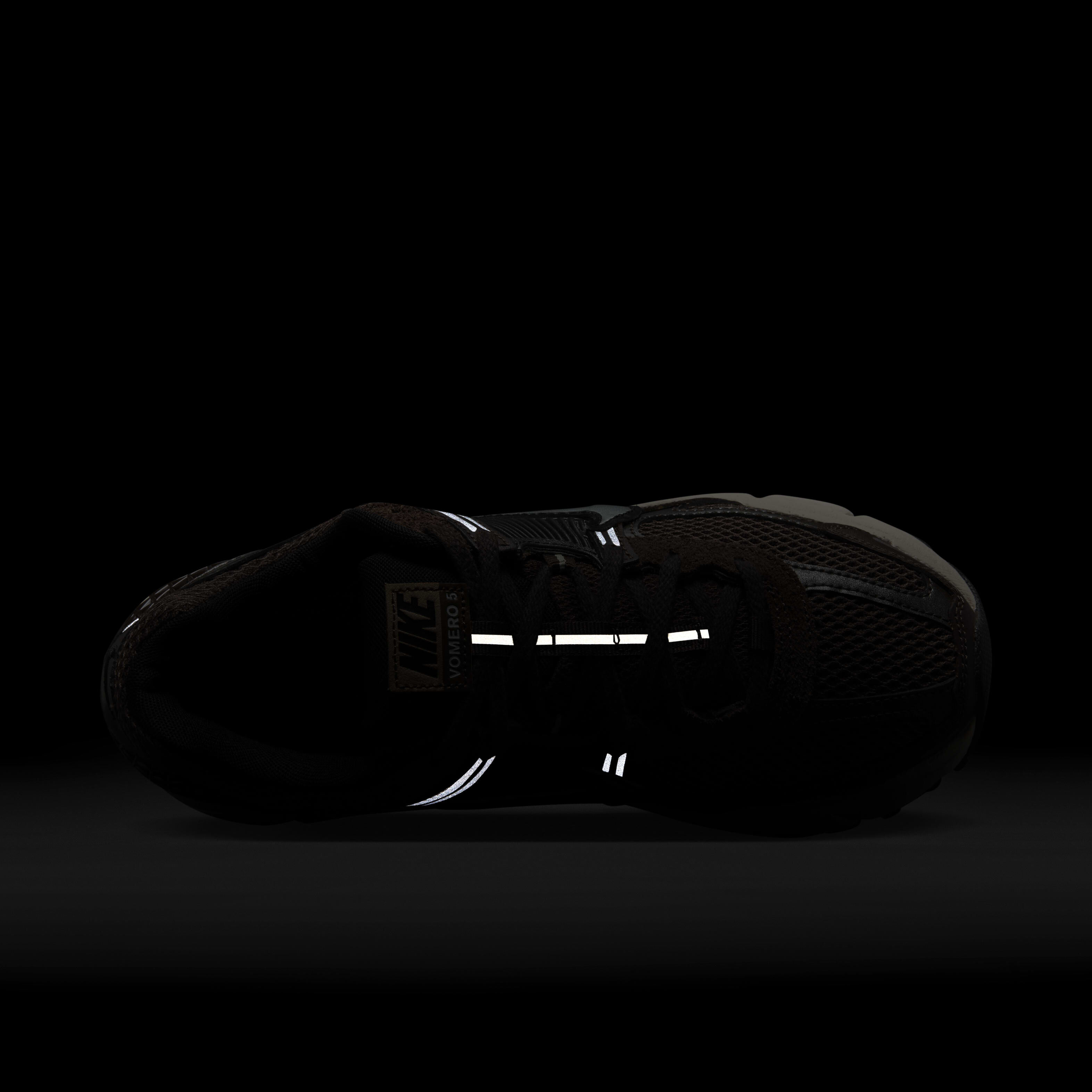 Nike Zoom Vomero 5 image number 8