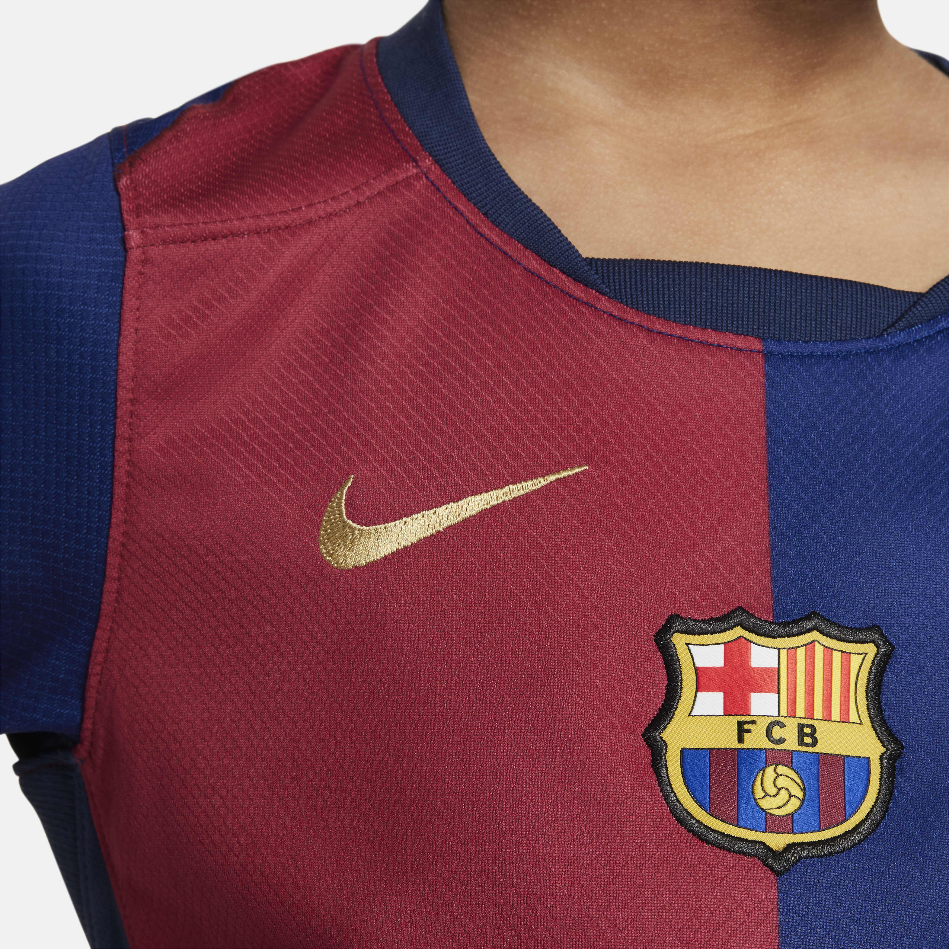 Buy F.C. Barcelona 2024 25 Stadium Home Younger Kids Nike Football Replica 3 Piece Kit Nike Kuwait Official