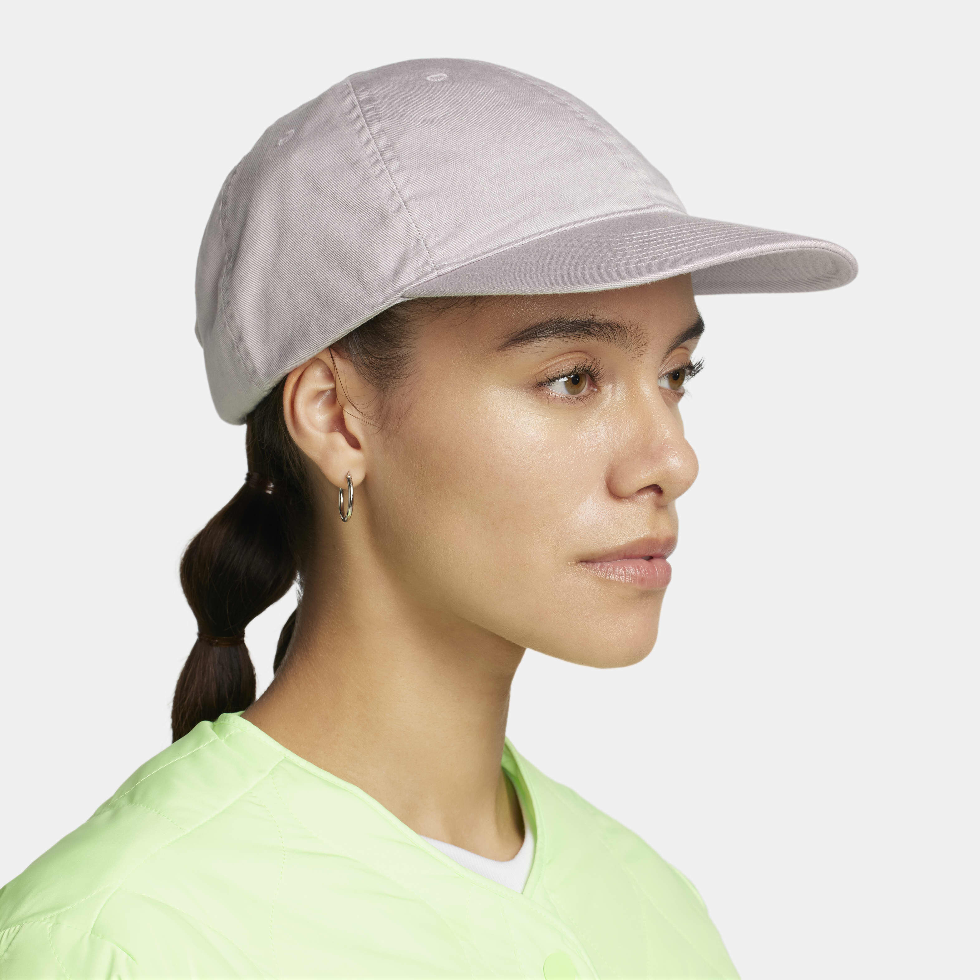 نايكي كلوب image number 3