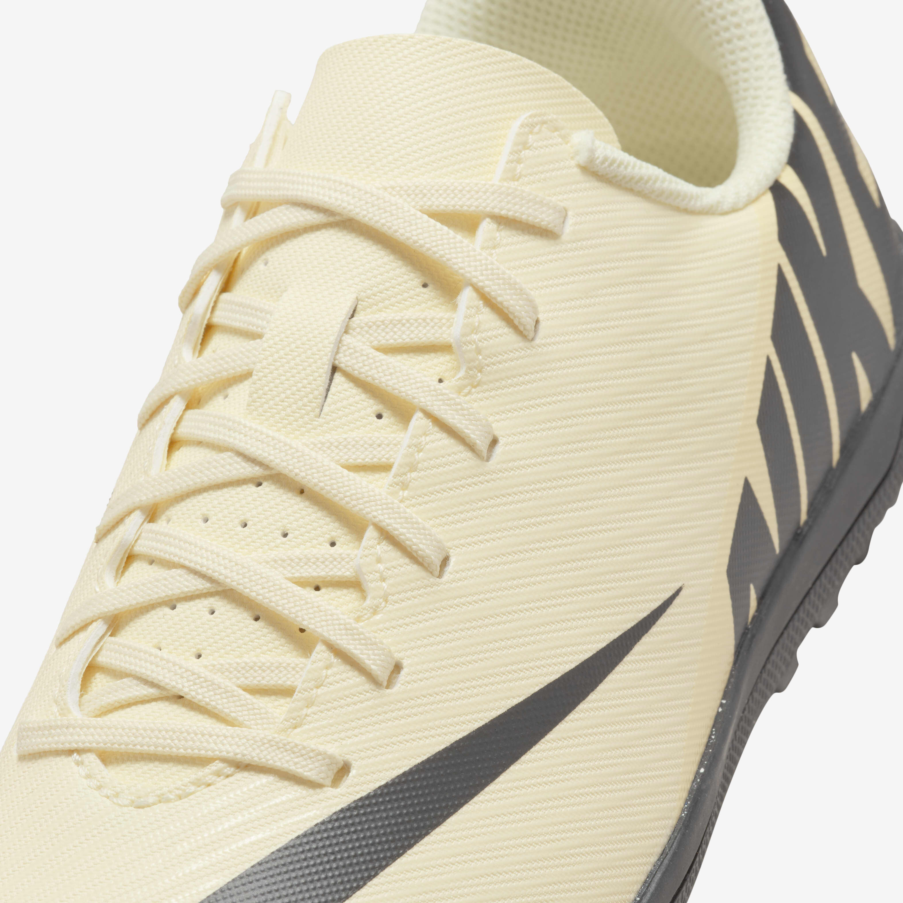 Nike Jr. Mercurial Vapor 15 Club image number 6
