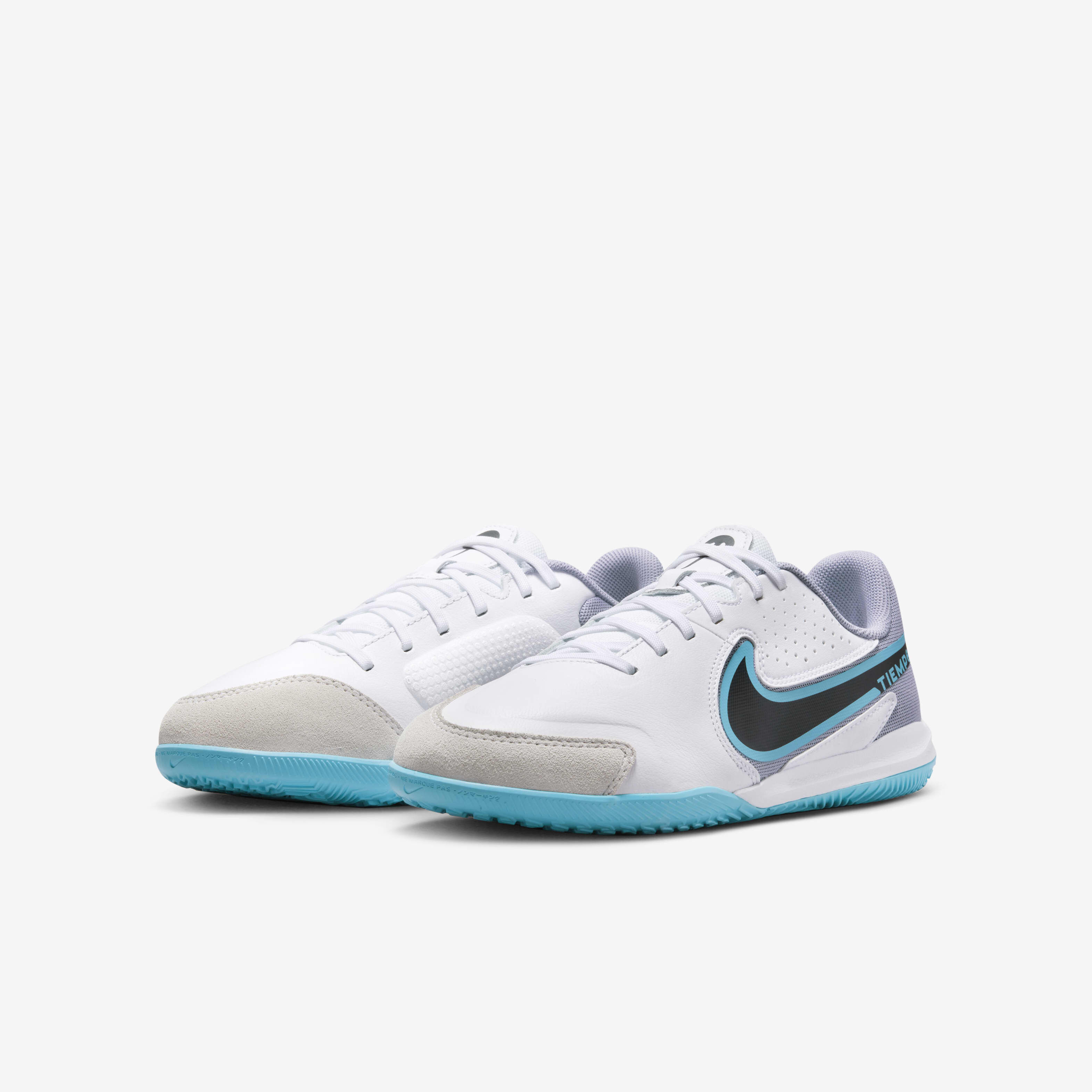 Nike Jr. Tiempo Legend 9 Academy IC image number 4