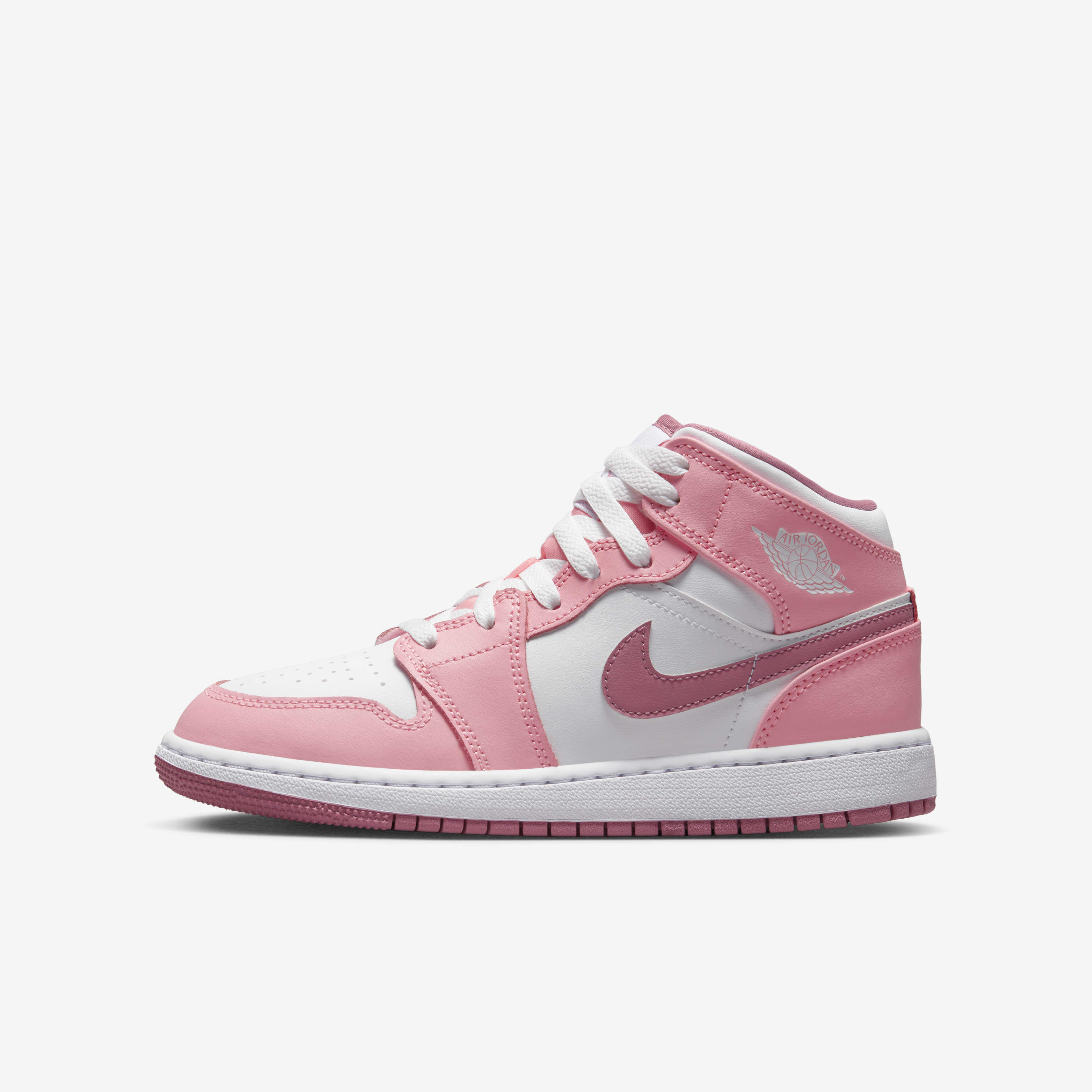 Air Jordan 1 Mid image number 0