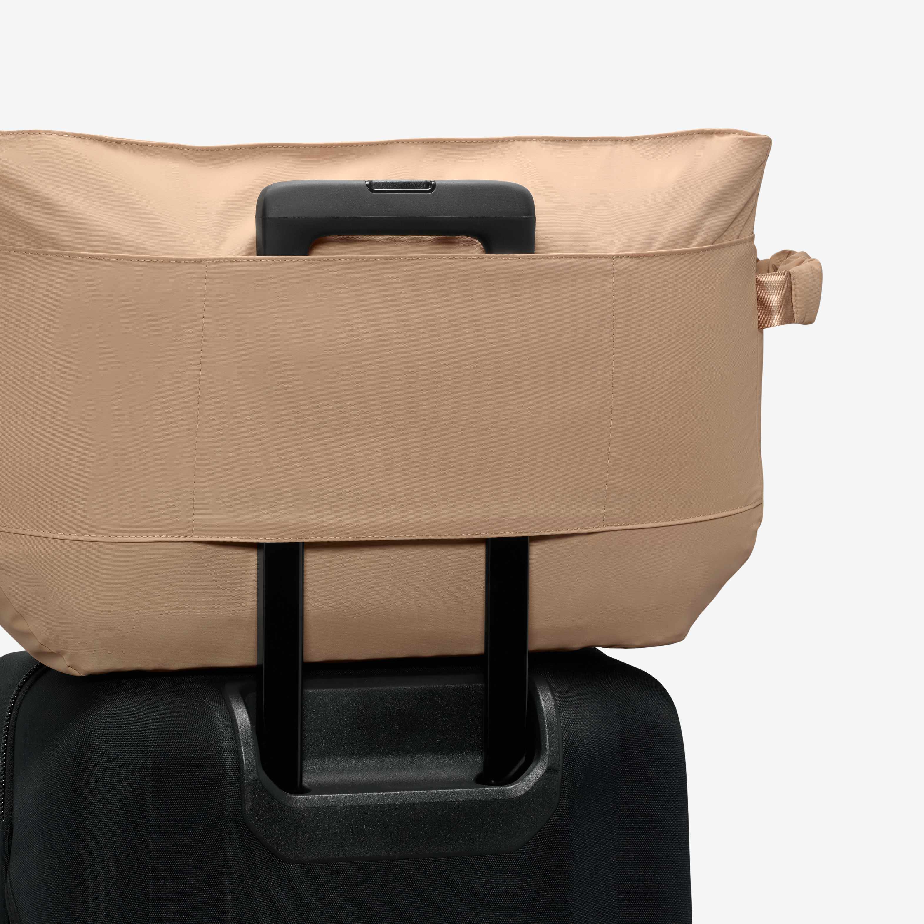 Buy Nike One Tote Bag (25L) - Hemp/Hemp/Hemp | Nike Kuwait