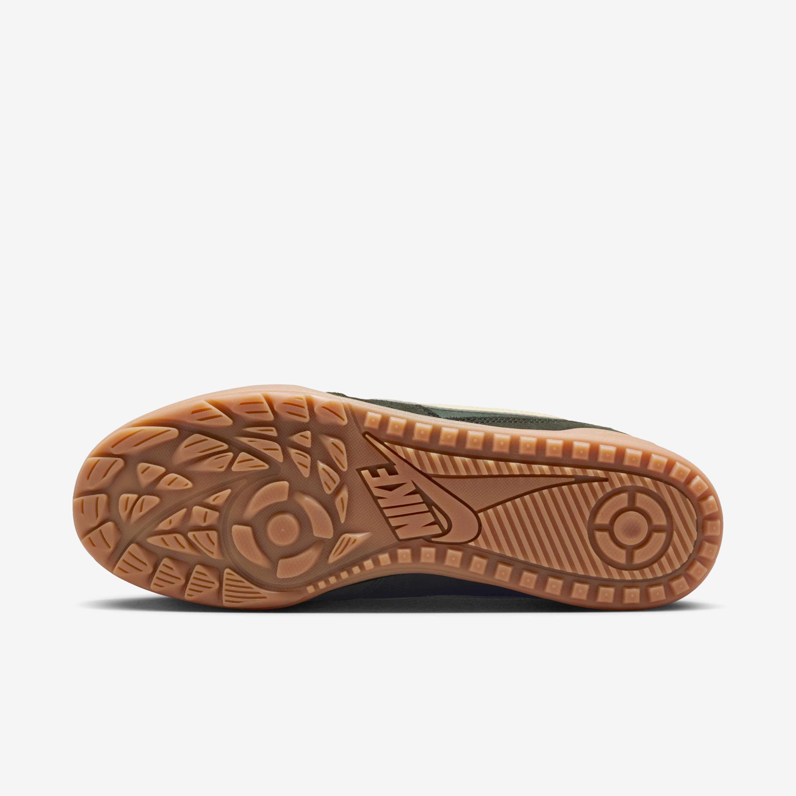 Nike Terra Manta Suede image number 1