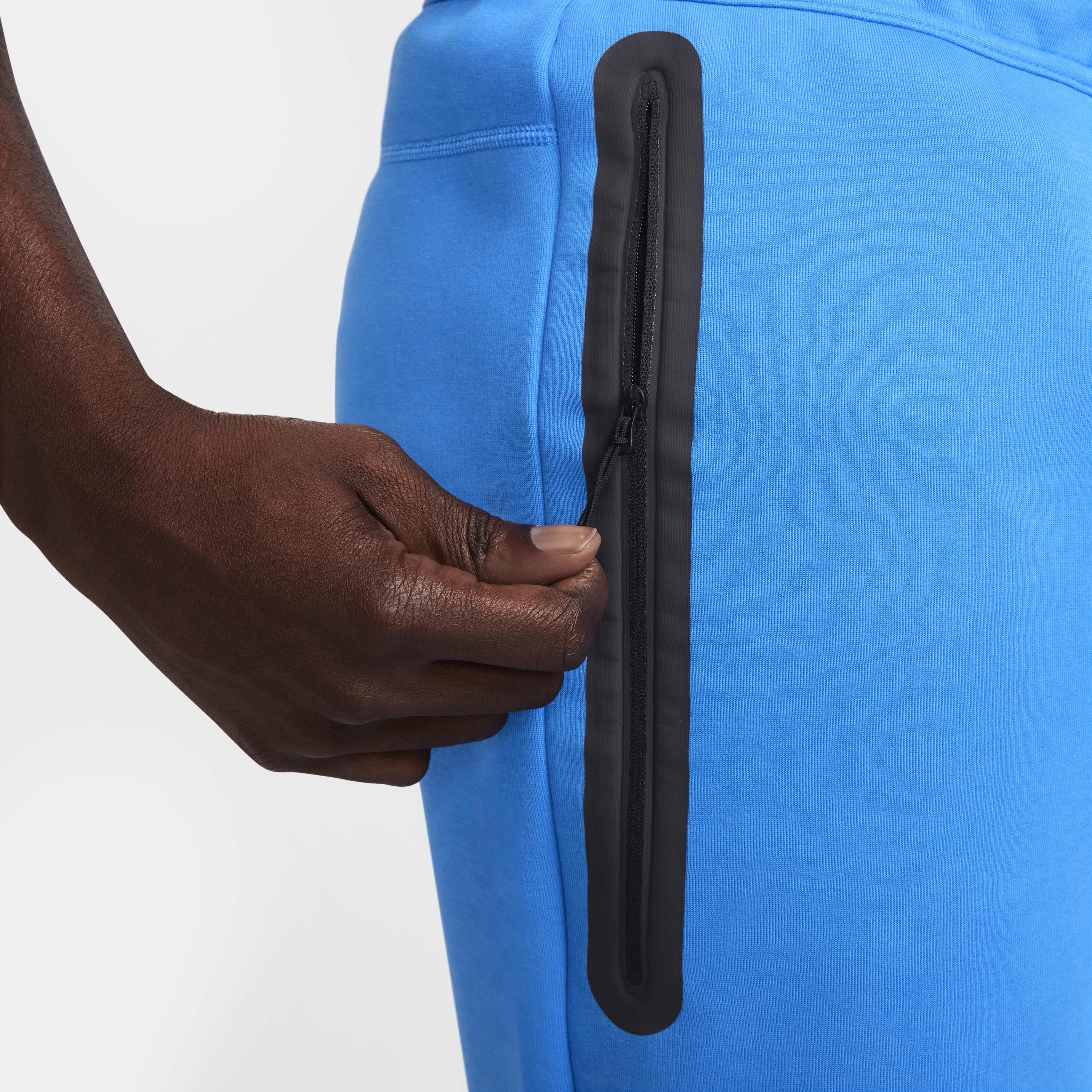 نايكي سبورتسوير تك فليس image number 4