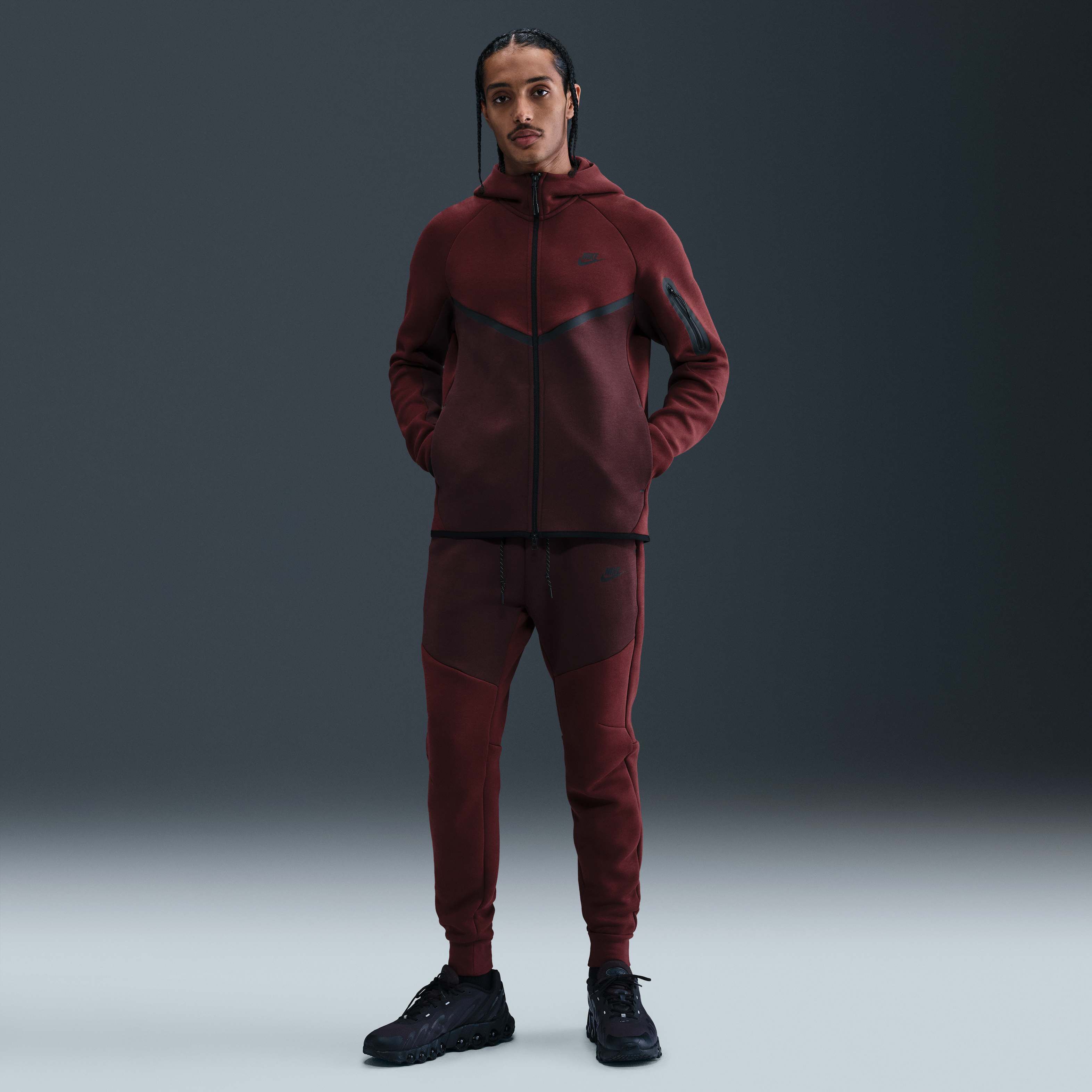 Nike Tech image number 3