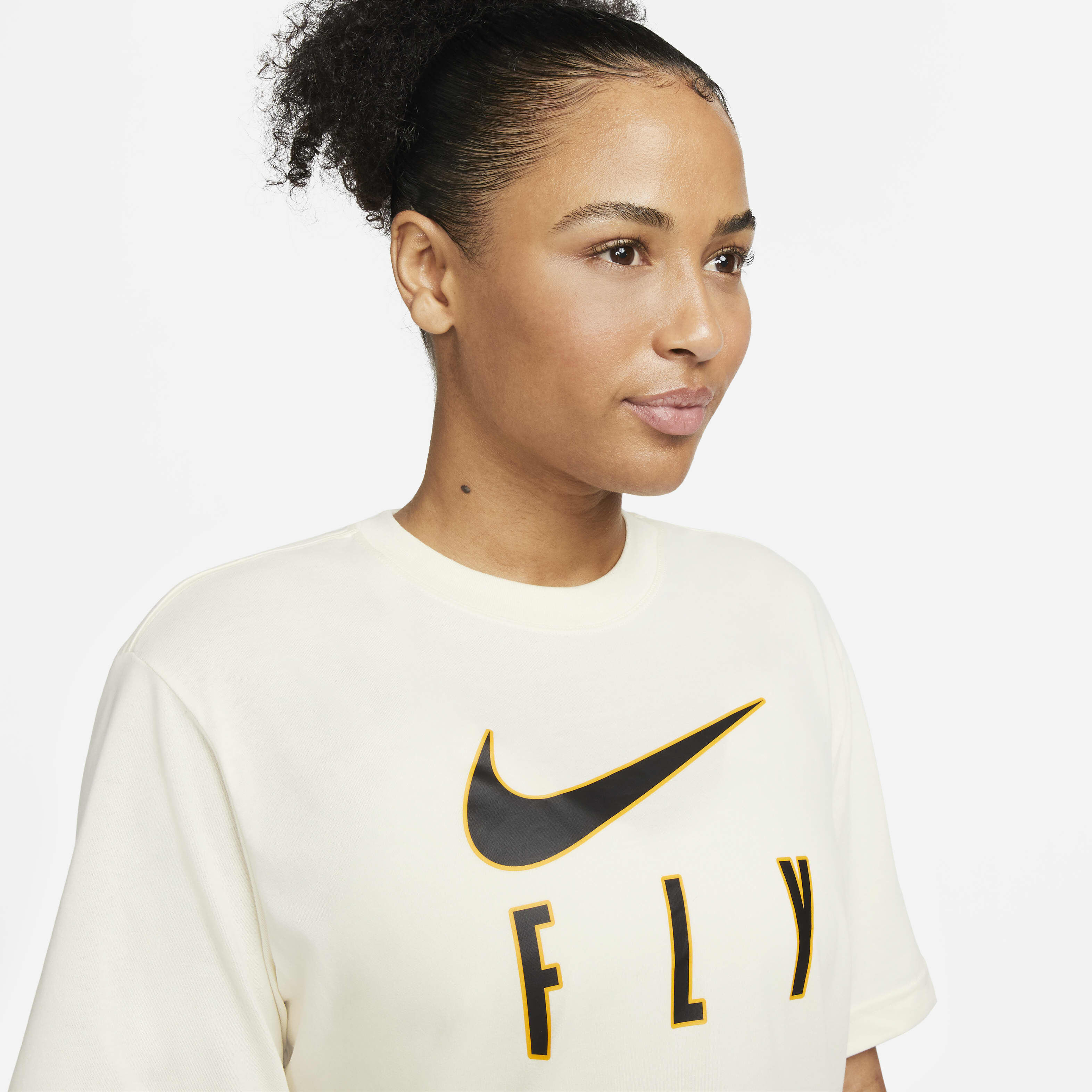 Nike Dri-FIT Swoosh Fly image number 2