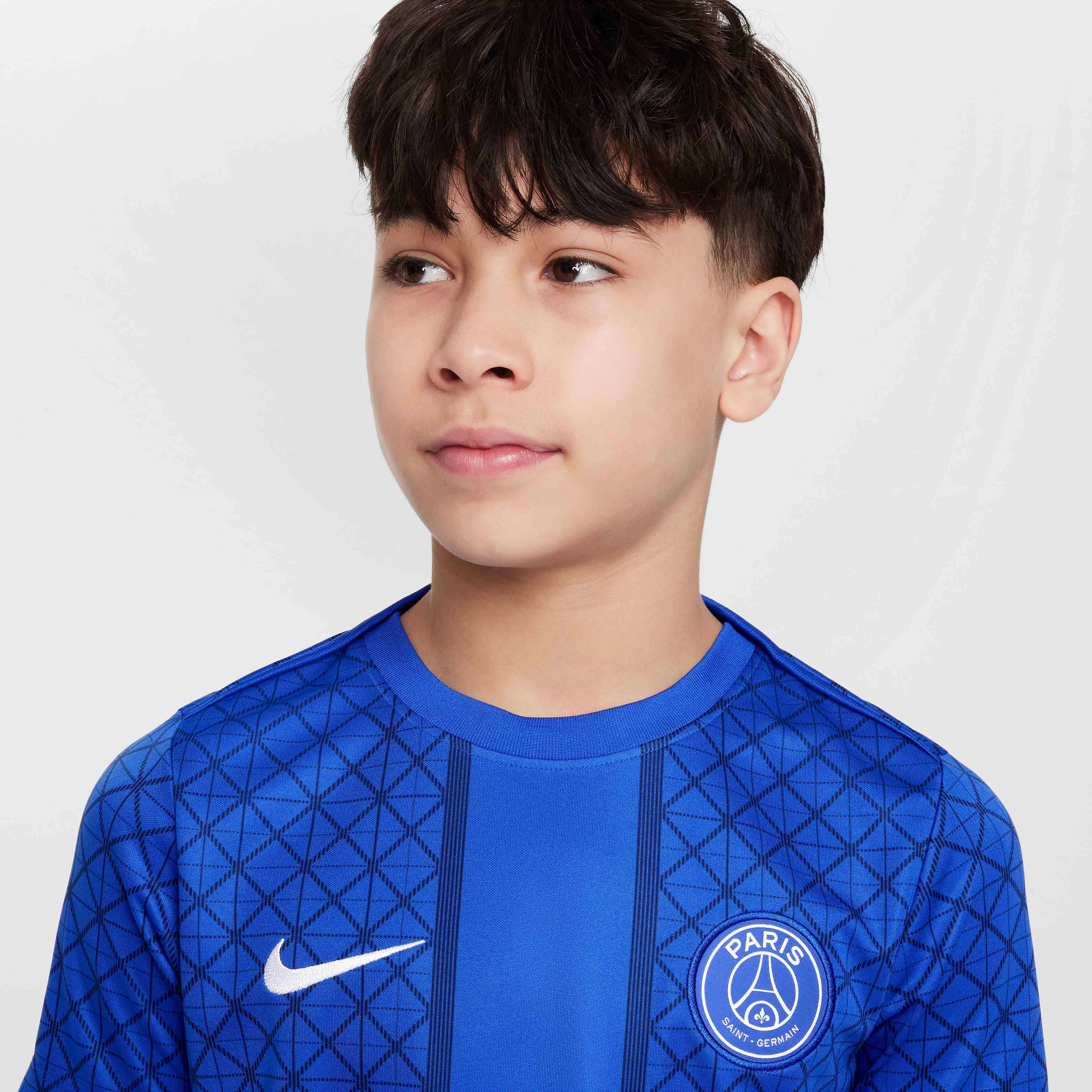 Paris Saint-Germain Academy Pro Home image number 2