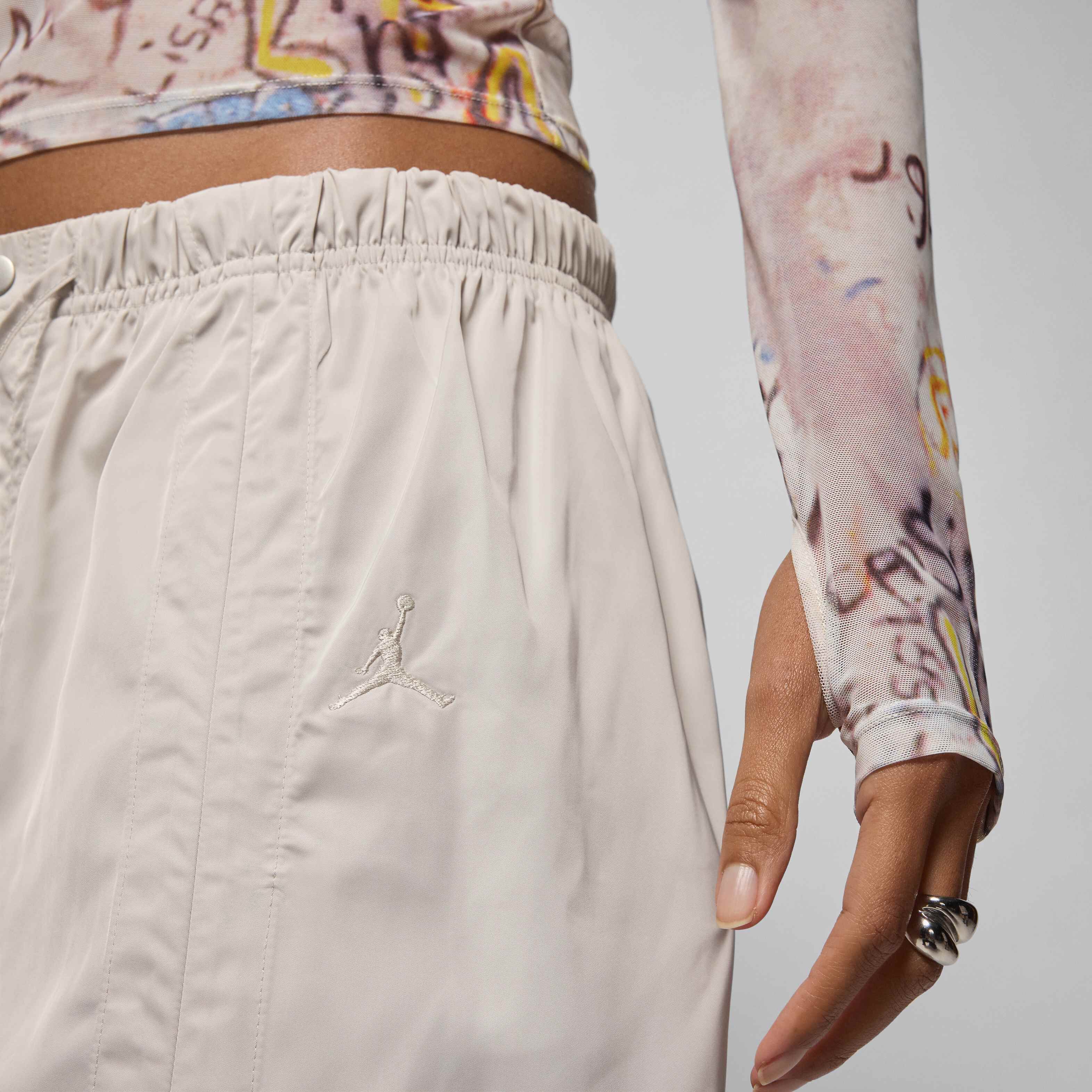 Buy Jordan Flight Women's Parachute Skirt - Light Orewood