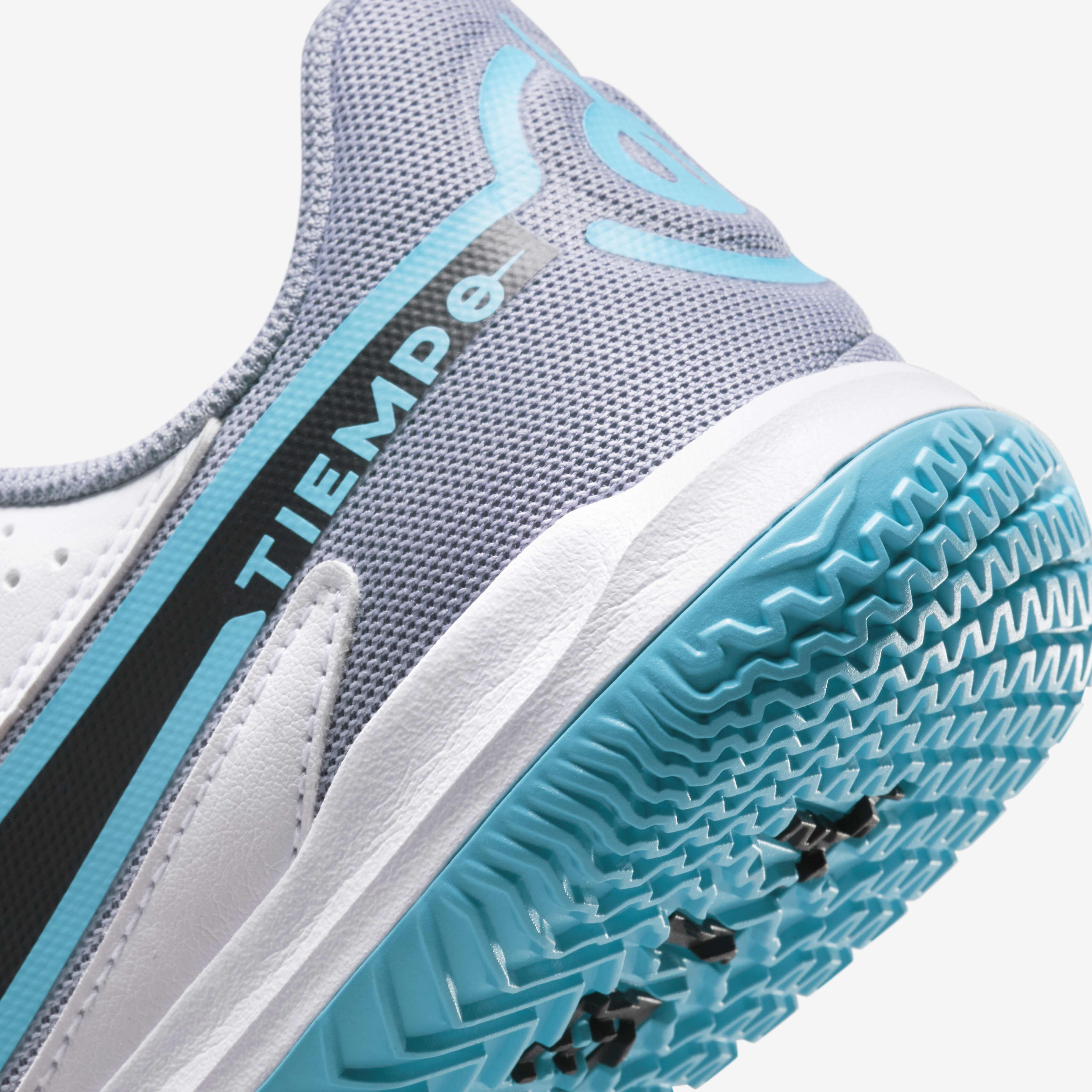 Nike Jr. Tiempo Legend 9 Academy IC image number 7