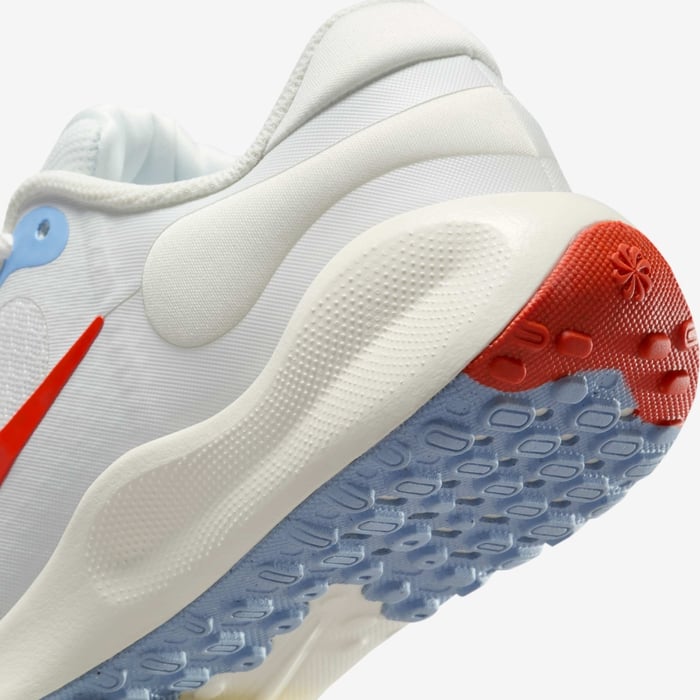 Nike Revolution 7 image number 7 Nike Revolution 7 image number 7