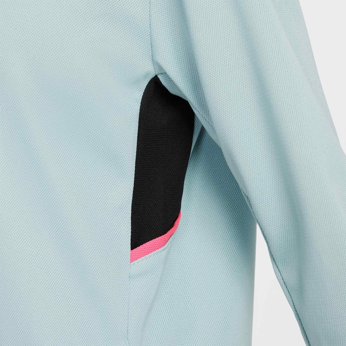 نايكي أكاديمي image number 5 نايكي أكاديمي image number 5