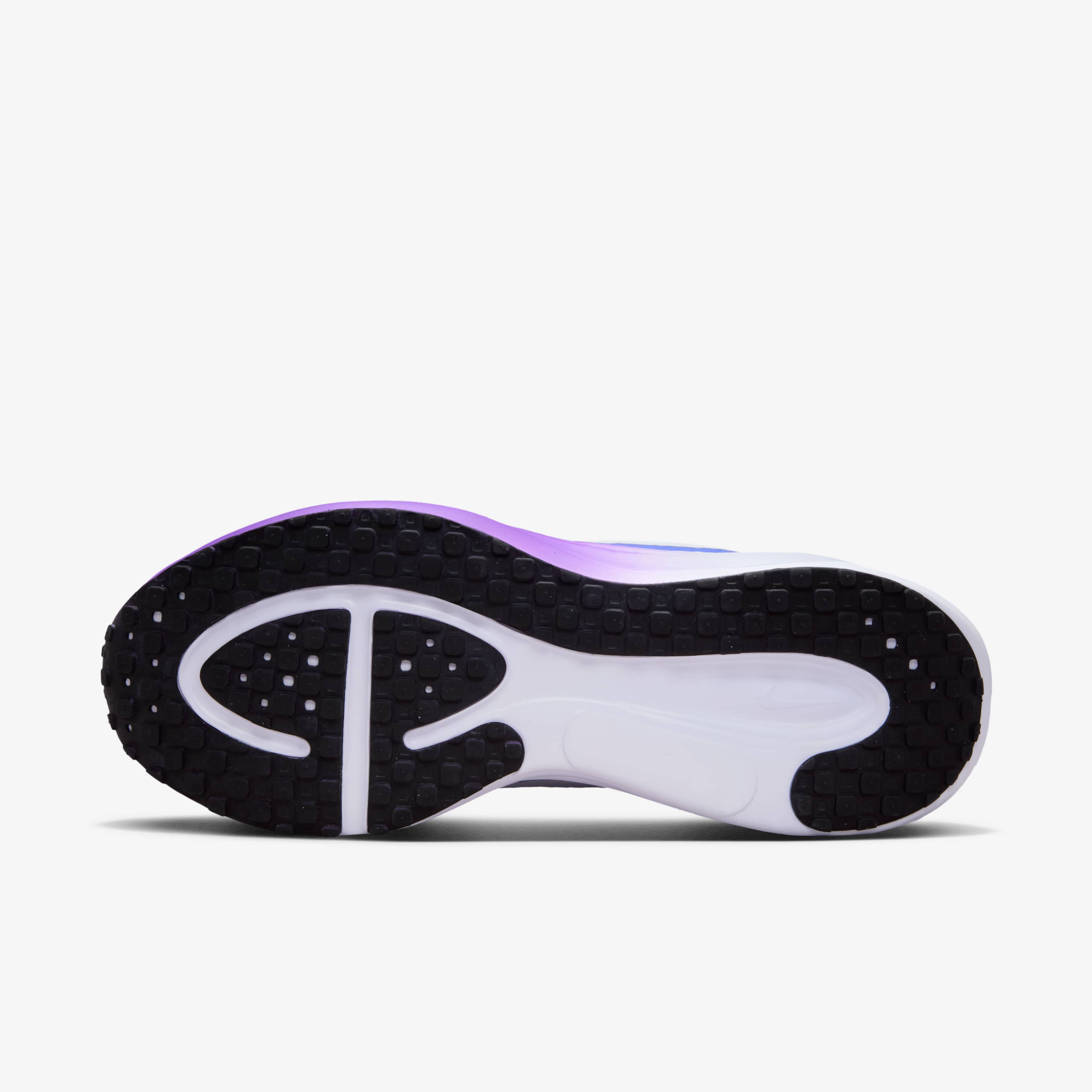 Nike Revolution 8 image number 1