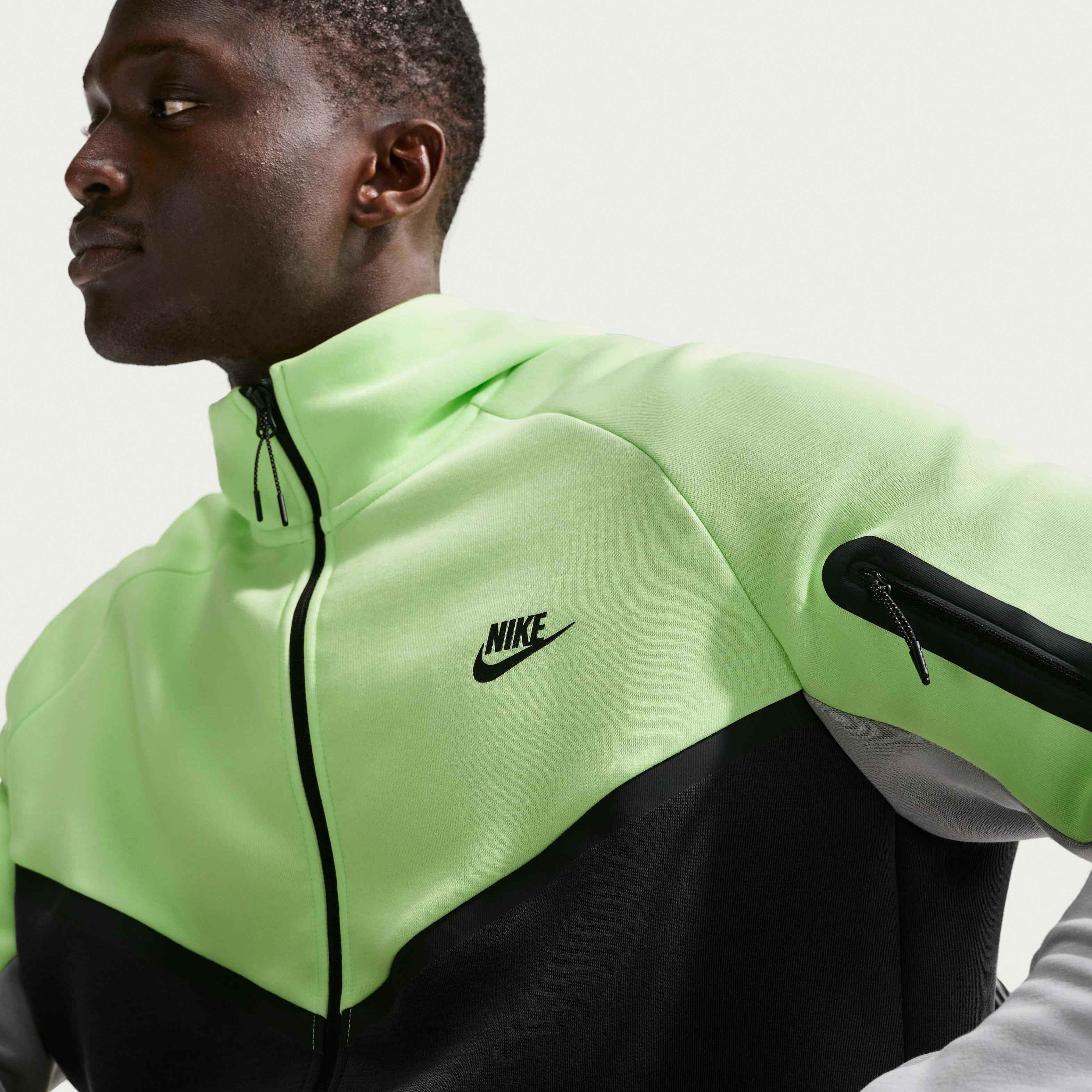 Nike Tech image number 7
