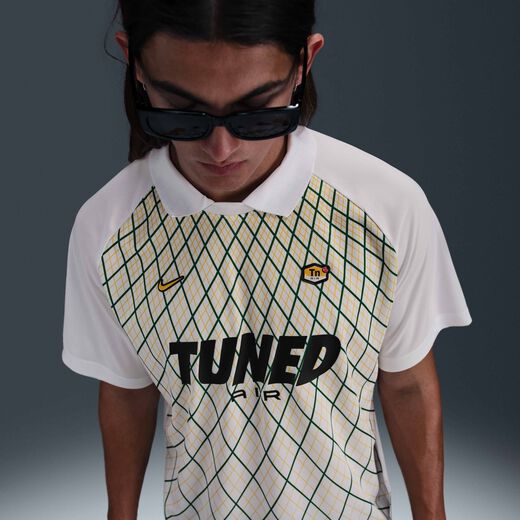 Kits & Jerseys-Nike, Nike Sportswear, Men's Football Shirt